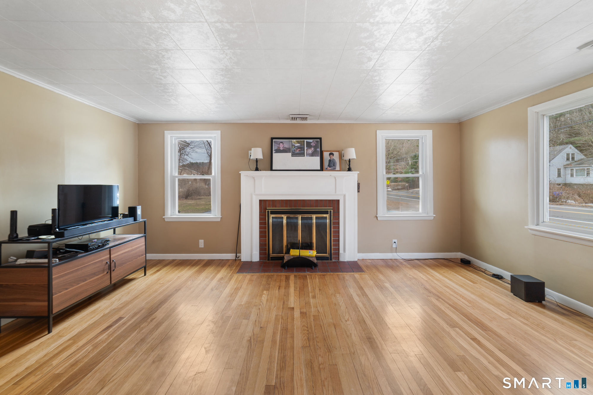 Homes for sale in Thomaston, CT | 162 Pine Hill Rd, Thomaston, CT 06787 | MLS# 24159998