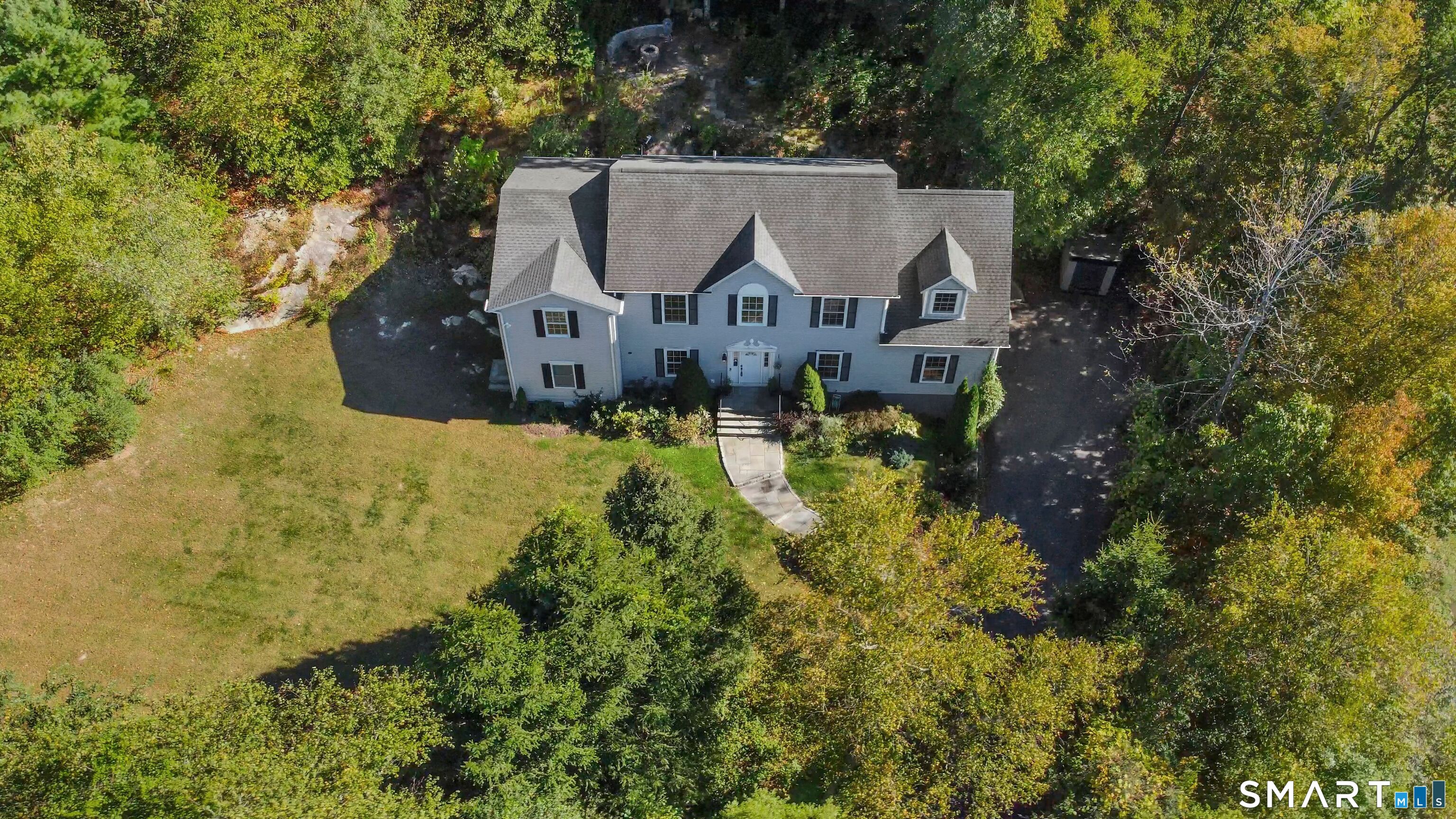 Homes for sale in Newtown, CT | 2 Abbey Ln, Newtown, CT 06470 | MLS# 24160029