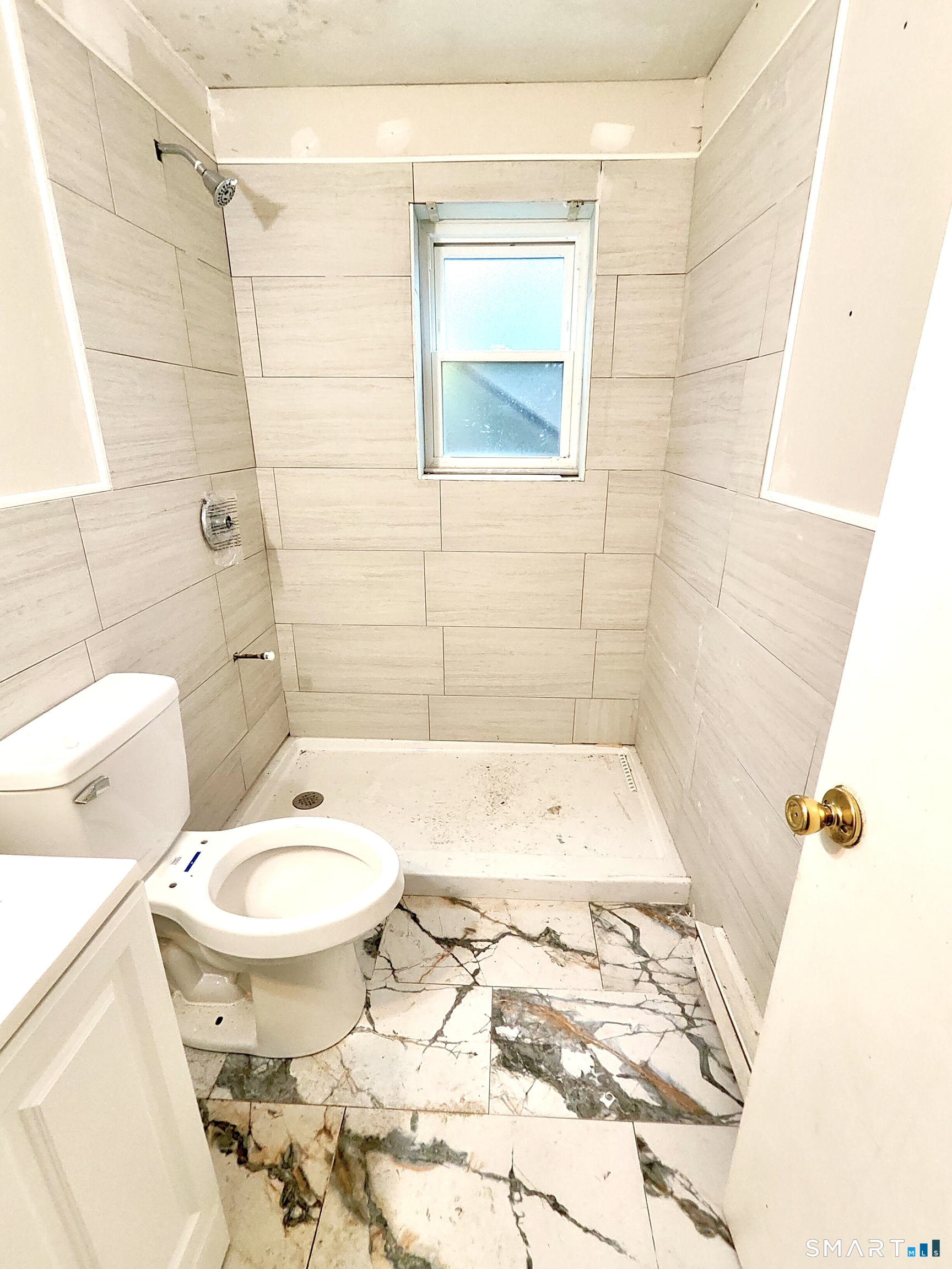 Photo 16 of 39 Latimer Drive, East Lyme, CT