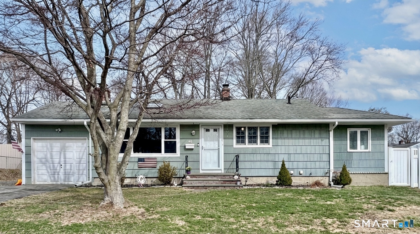 Homes for sale in Milford, CT | 40 Dale Dr, Milford, CT 06461 | MLS# 24160053