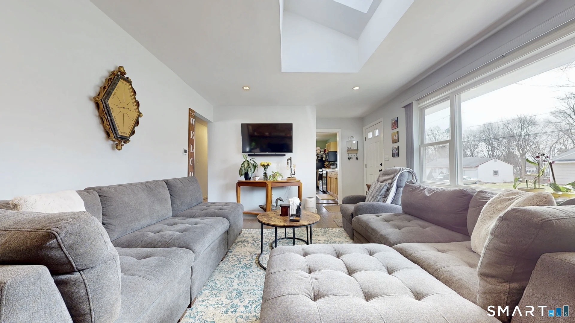 Homes for sale in Milford, CT | 40 Dale Dr, Milford, CT 06461 | MLS# 24160053