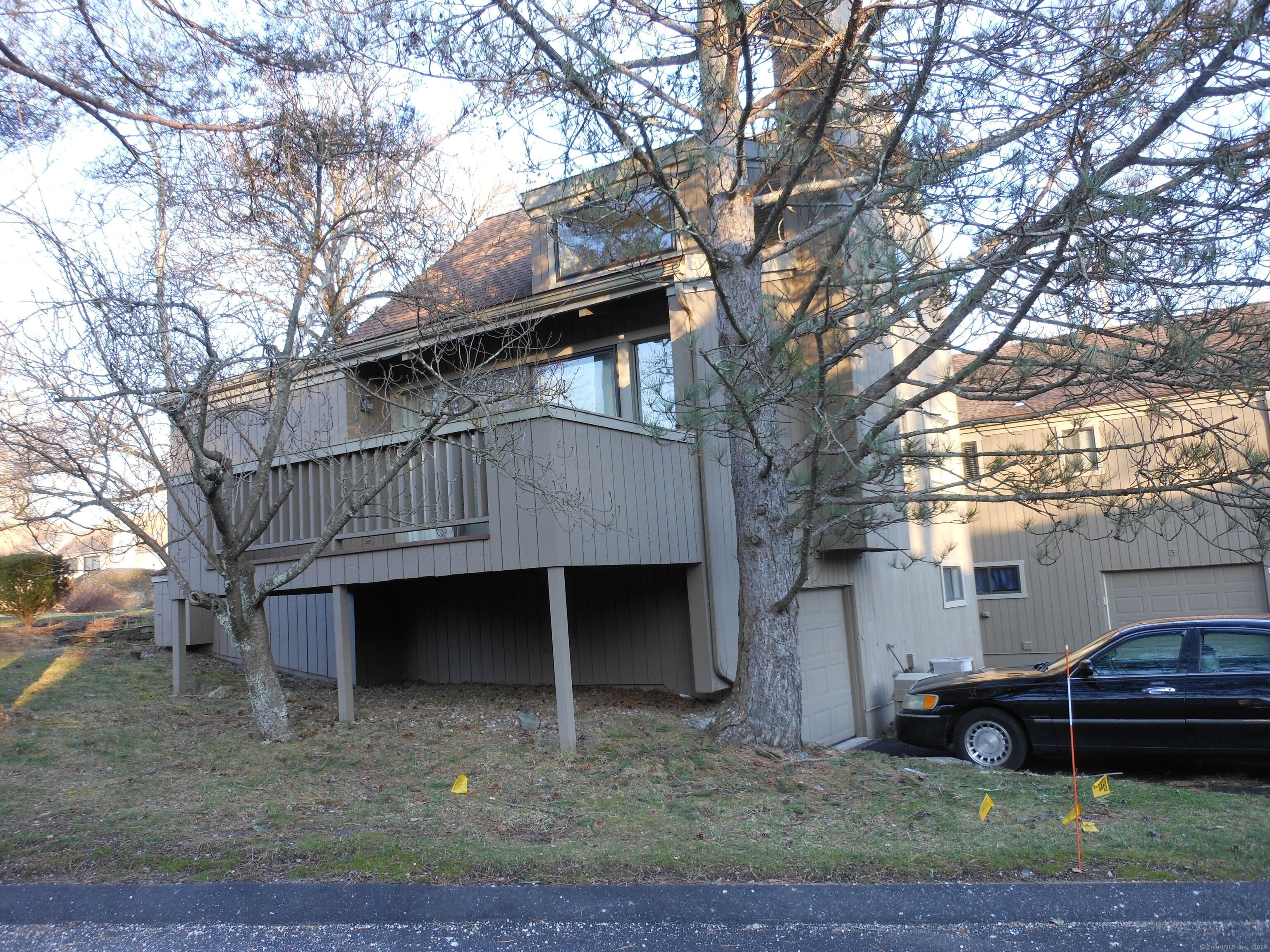 Homes for sale in Stratford, CT | 71 Dakota Ln #A, Stratford, CT 06614 | MLS# 24160119