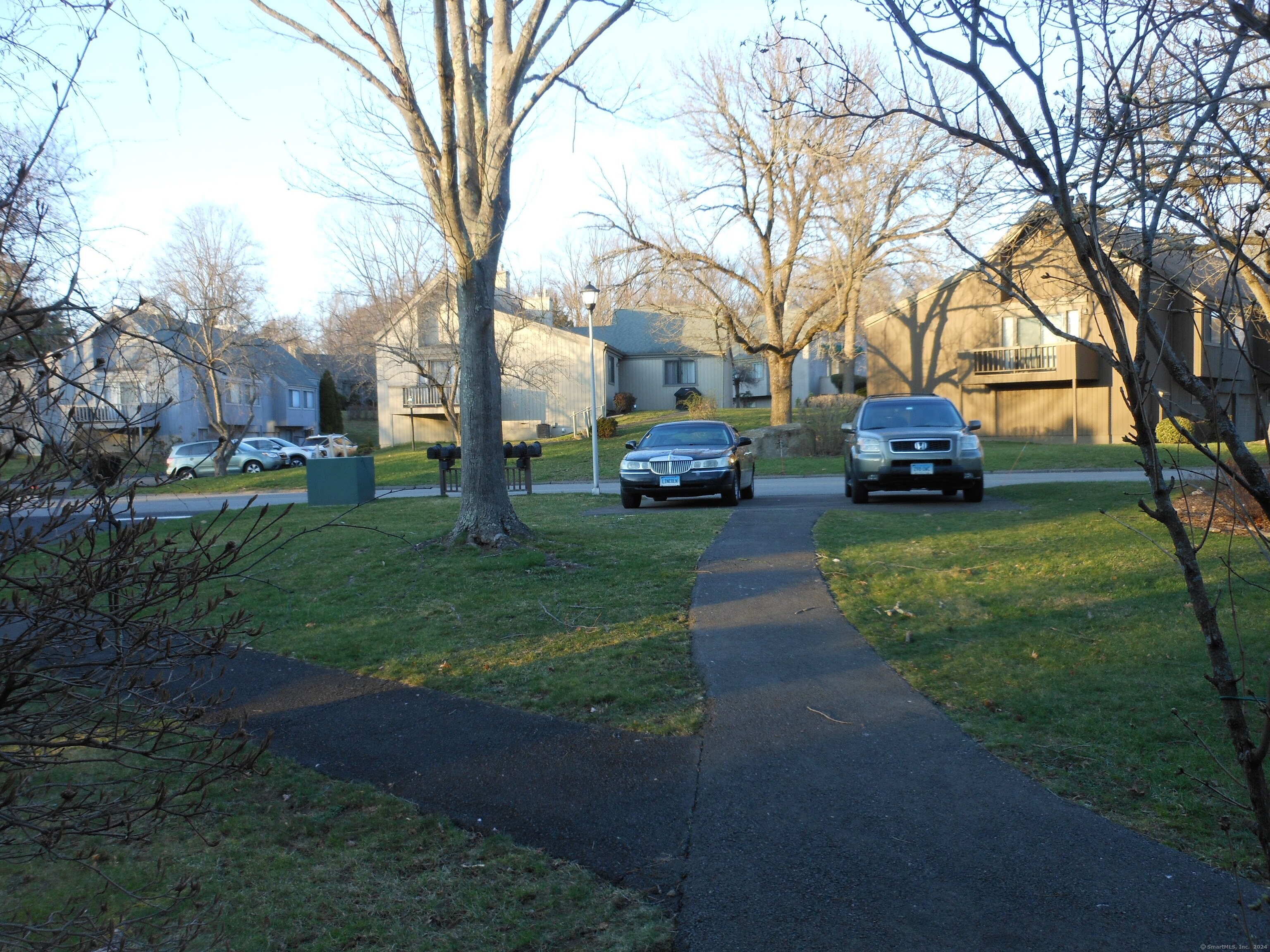 Homes for sale in Stratford, CT | 71 Dakota Ln #A, Stratford, CT 06614 | MLS# 24160119