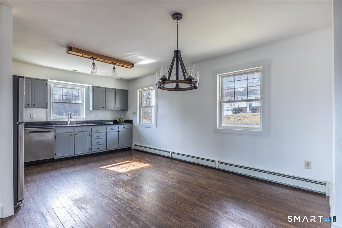 Homes for sale in Danbury, CT | 15 Driftway Point Rd, Danbury, CT 06811 | MLS# 24157819