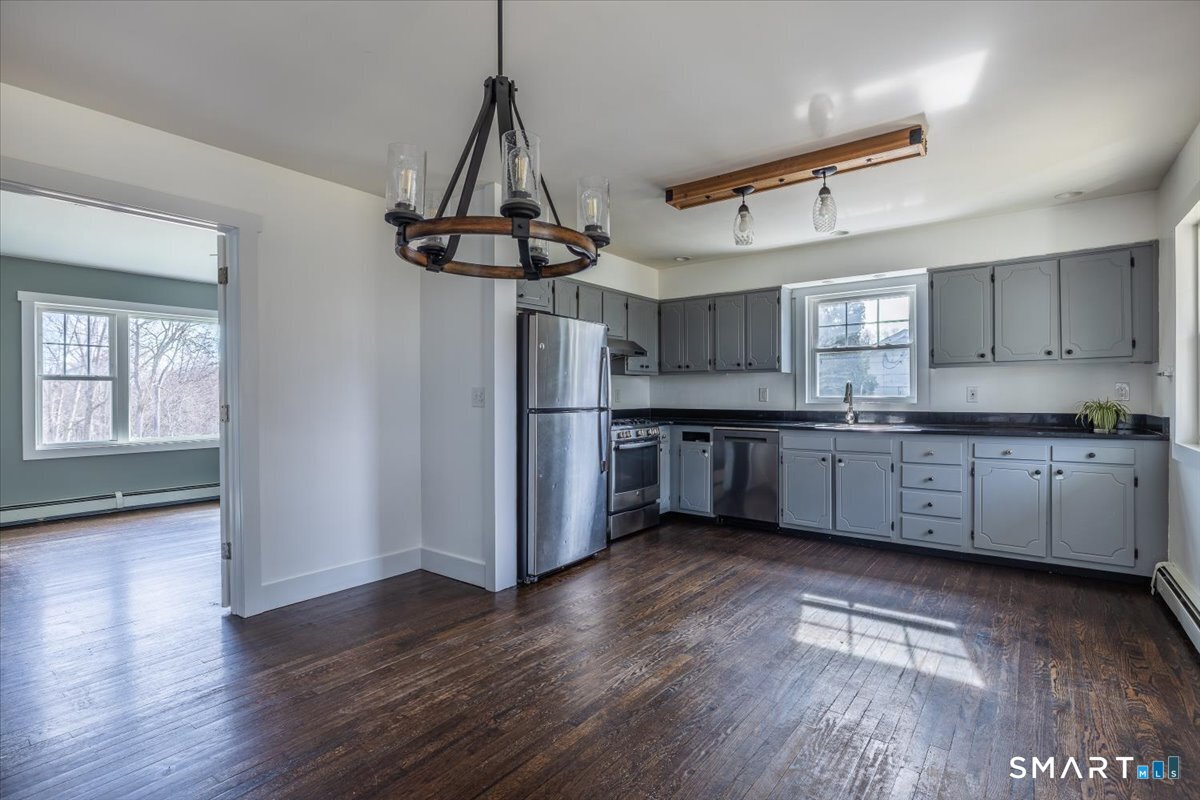 Homes for sale in Danbury, CT | 15 Driftway Point Rd, Danbury, CT 06811 | MLS# 24157819