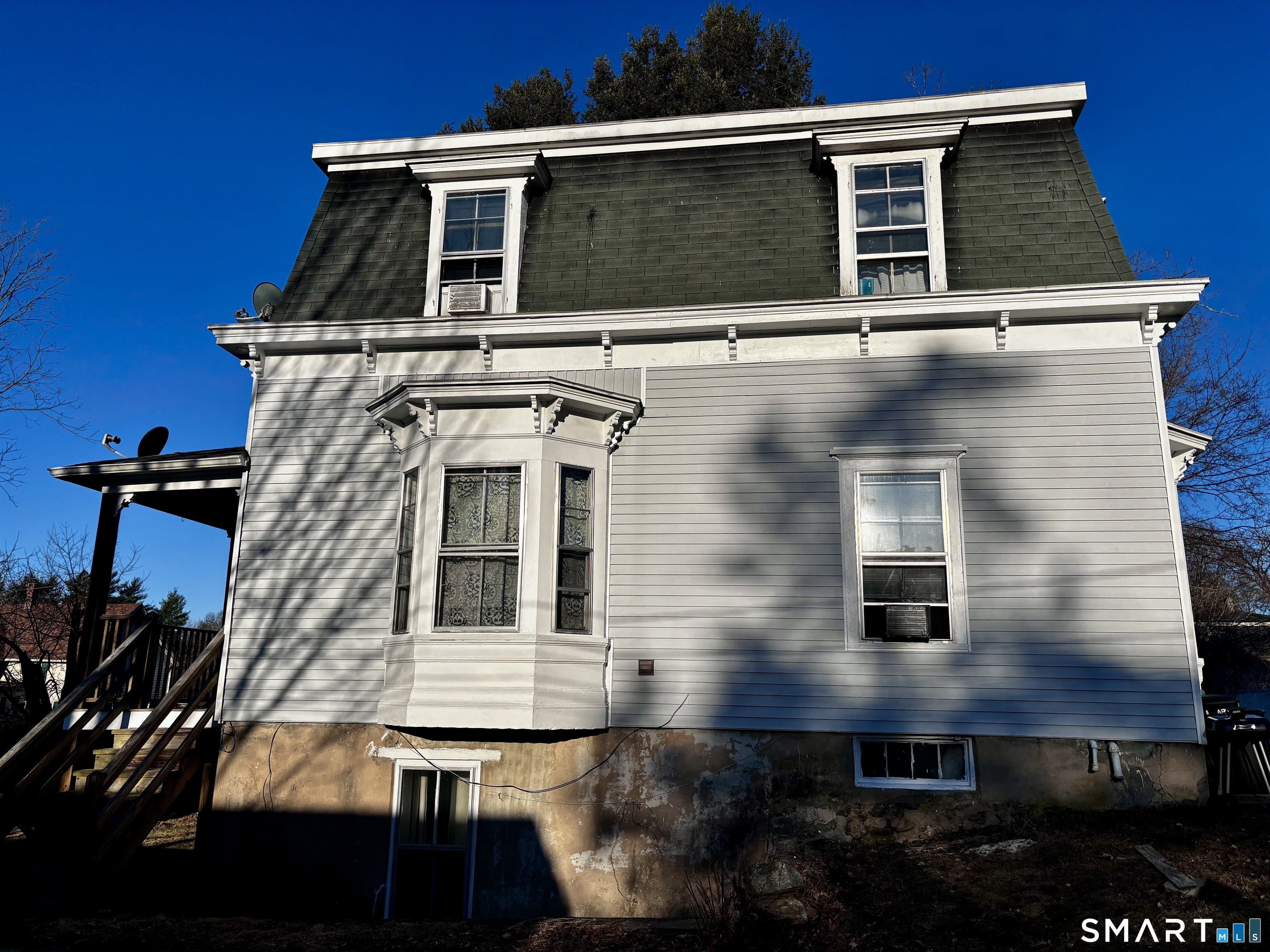 Homes for sale in Putnam, CT | 77 Chapman St, Putnam, CT 06260 | MLS# 24160144