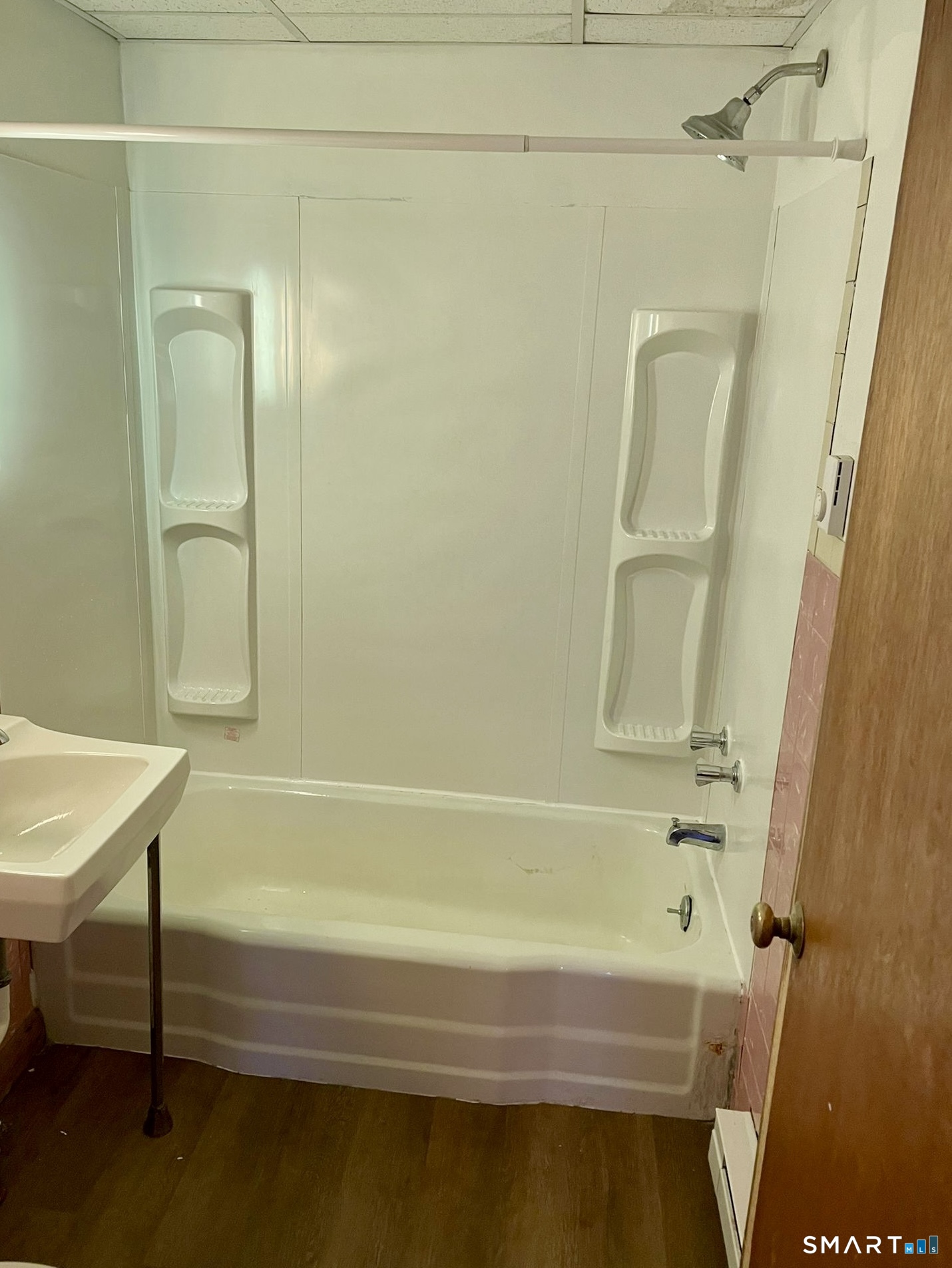 Homes for sale in Putnam, CT | 77 Chapman St, Putnam, CT 06260 | MLS# 24160144