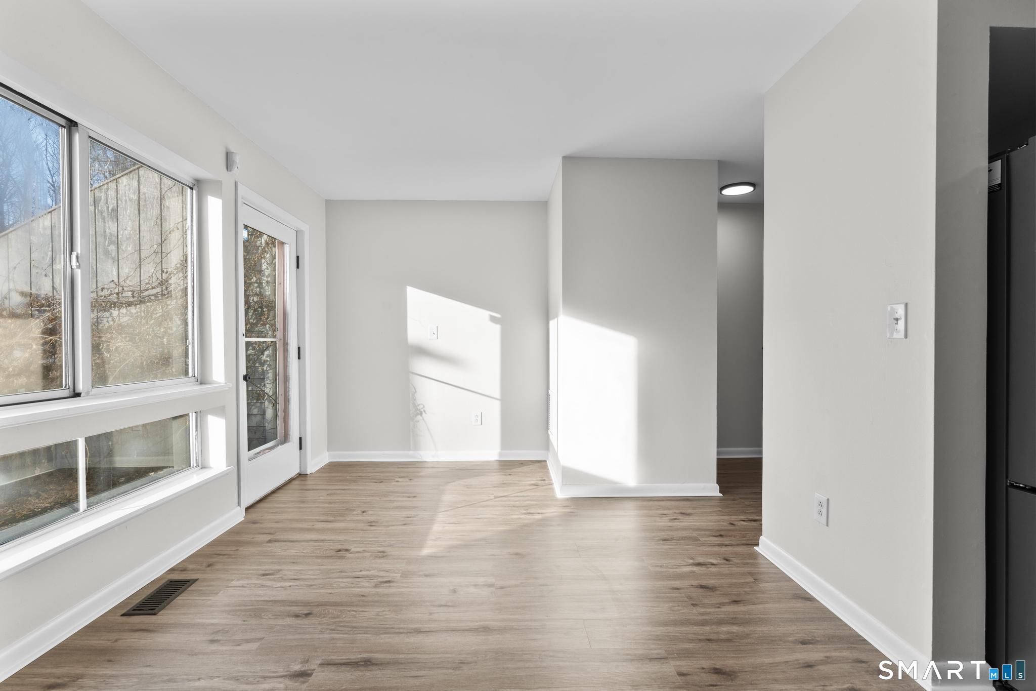 Homes for sale in New Haven, CT | 1423 Quinnipiac Ave #304, New Haven, CT 06513 | MLS# 24160159