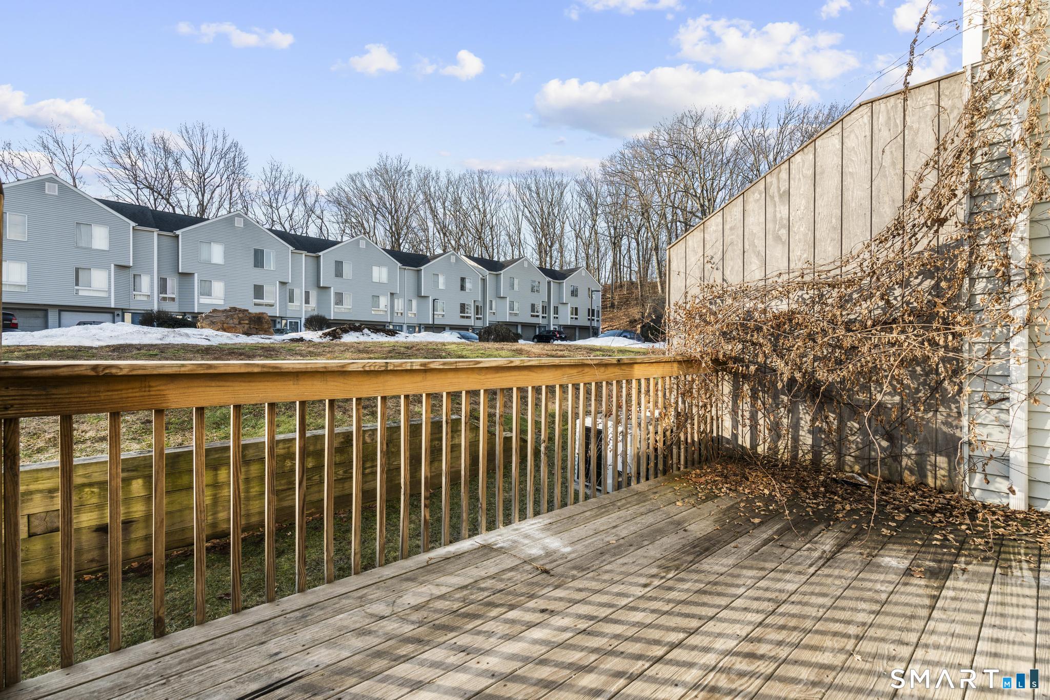 Homes for sale in New Haven, CT | 1423 Quinnipiac Ave #304, New Haven, CT 06513 | MLS# 24160159