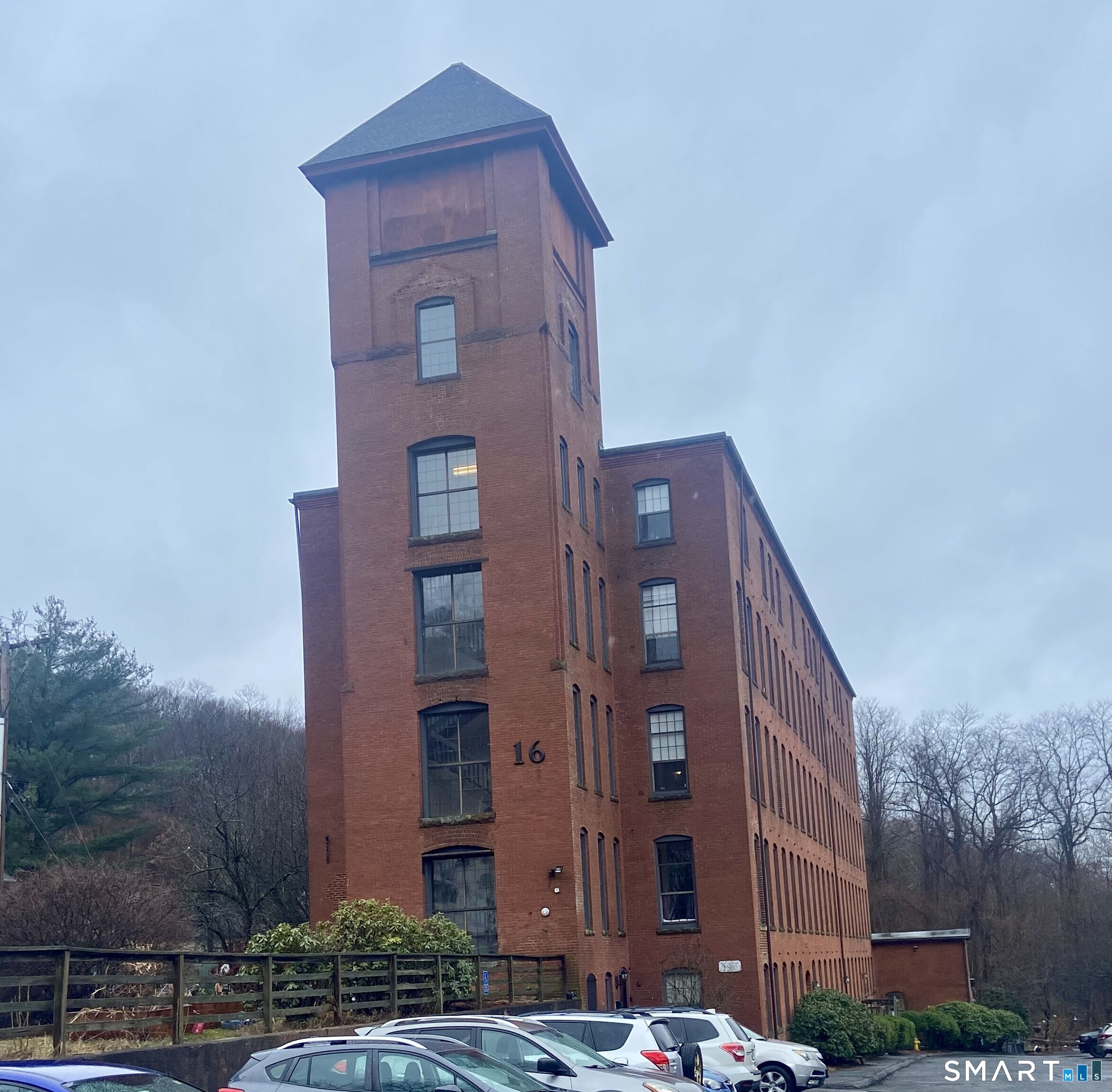 Homes for sale in Vernon, CT | 16 Vernon Ave #APT 24, Vernon, CT 06066 | MLS# 24160174