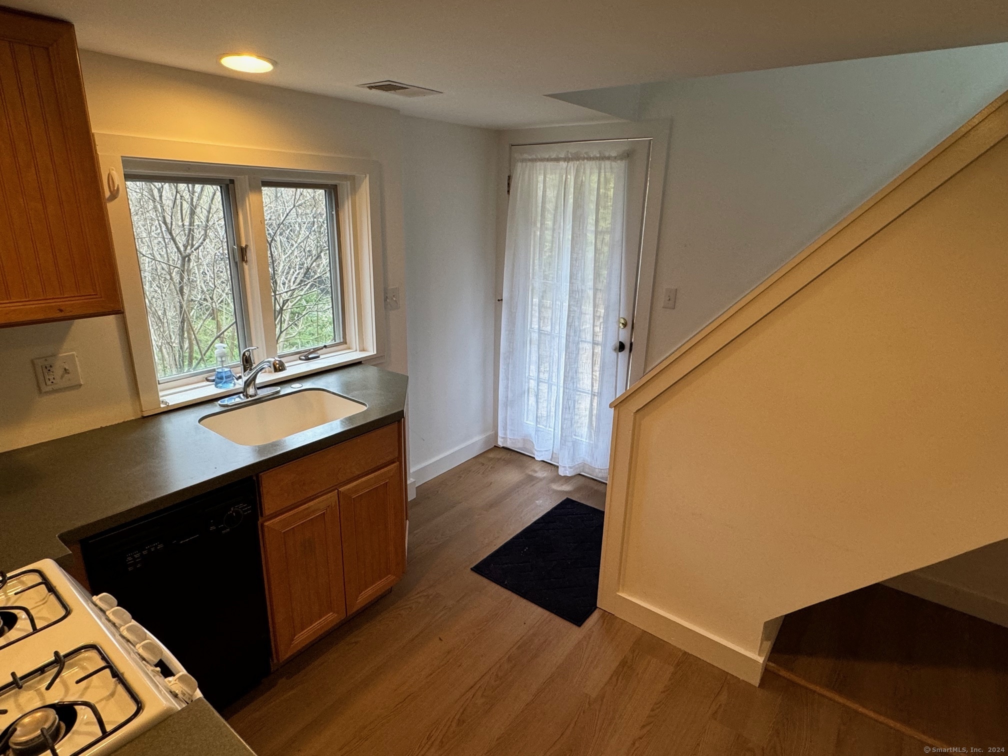 592 Horse Pond, Madison, 06443, 1 Bedroom Bedrooms, 0 ,1 BathroomBathrooms,Residential Rental,For Sale,Horse Pond,0,24160279