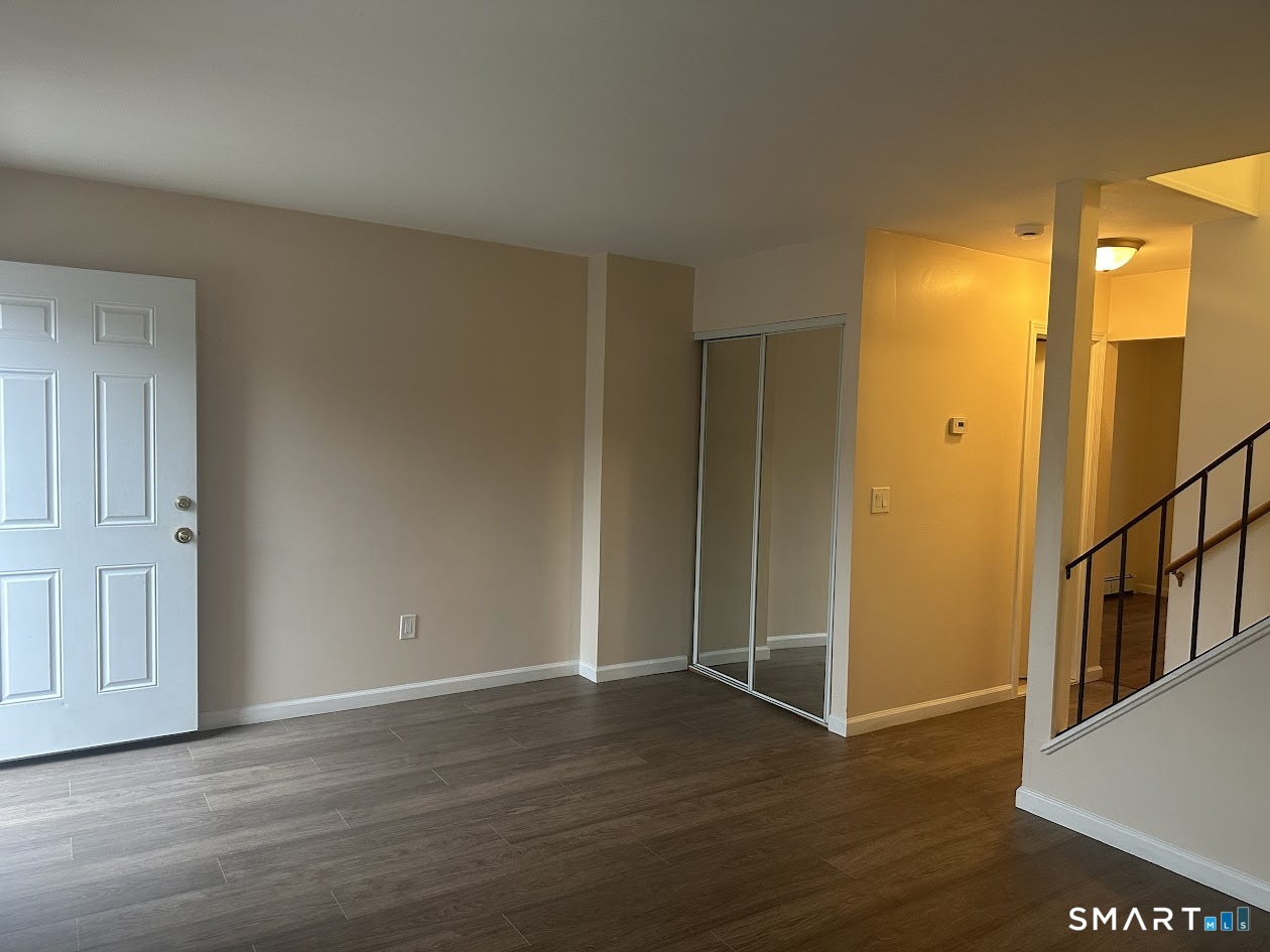 Homes for sale in Naugatuck, CT | 146 Coach Cir #3, Naugatuck, CT 06770 | MLS# 24160240