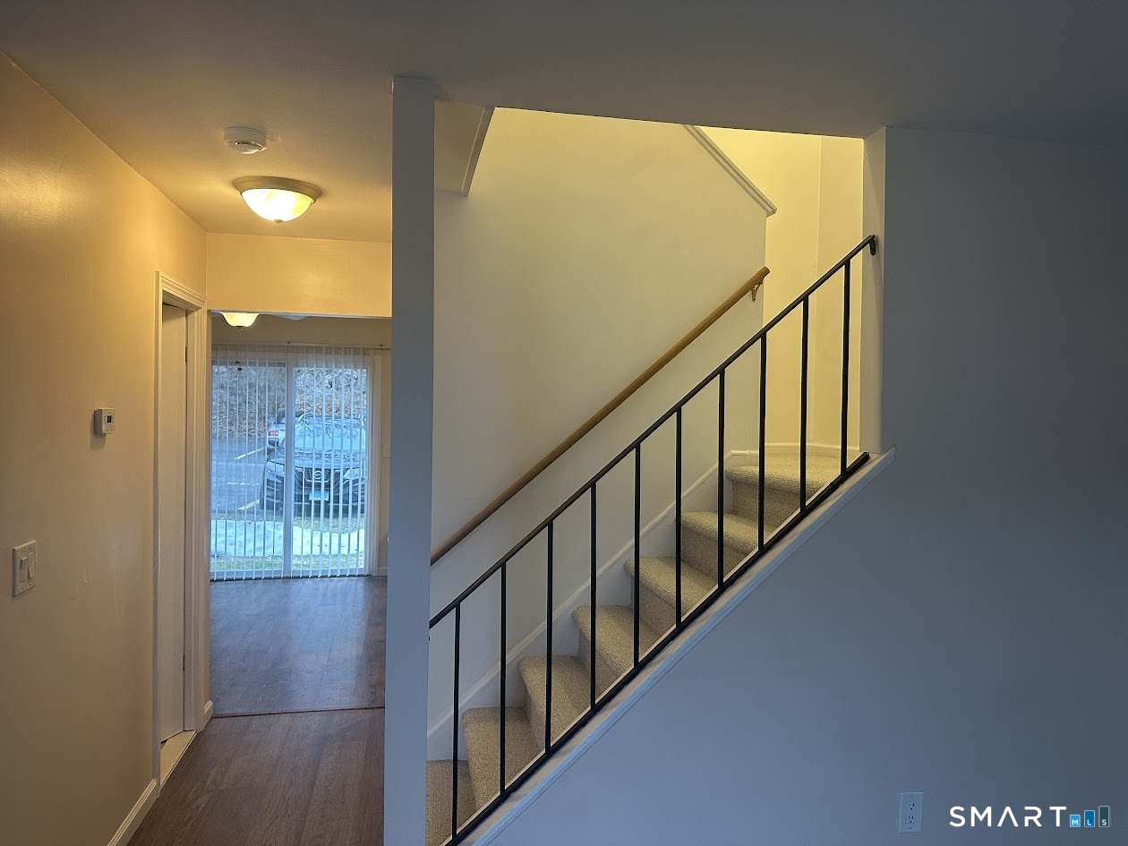 Homes for sale in Naugatuck, CT | 146 Coach Cir #3, Naugatuck, CT 06770 | MLS# 24160240