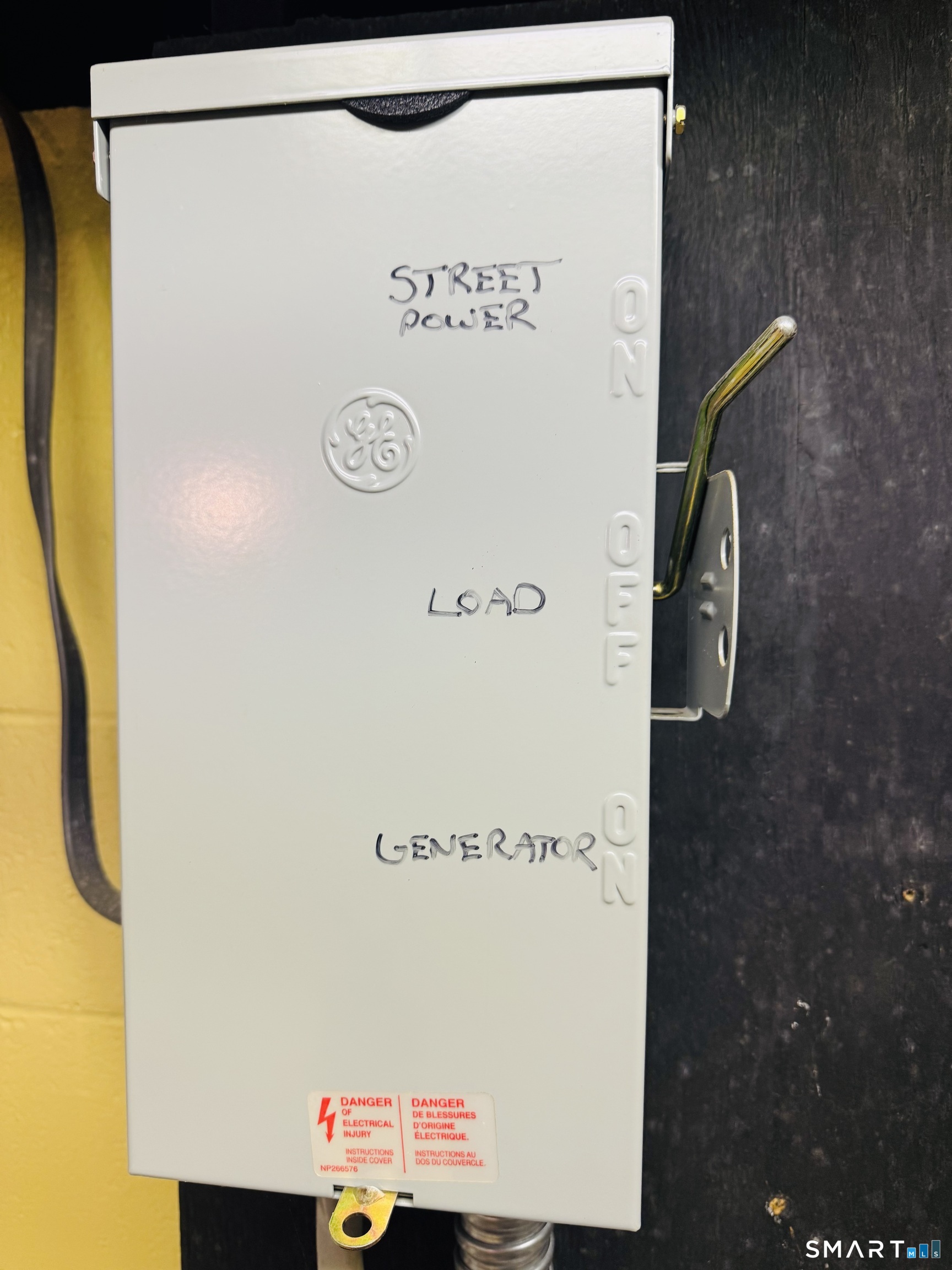 Homes for sale in Plainfield, CT | 169 Moosup Pond Rd, Plainfield, CT 06239 | MLS# 24160003