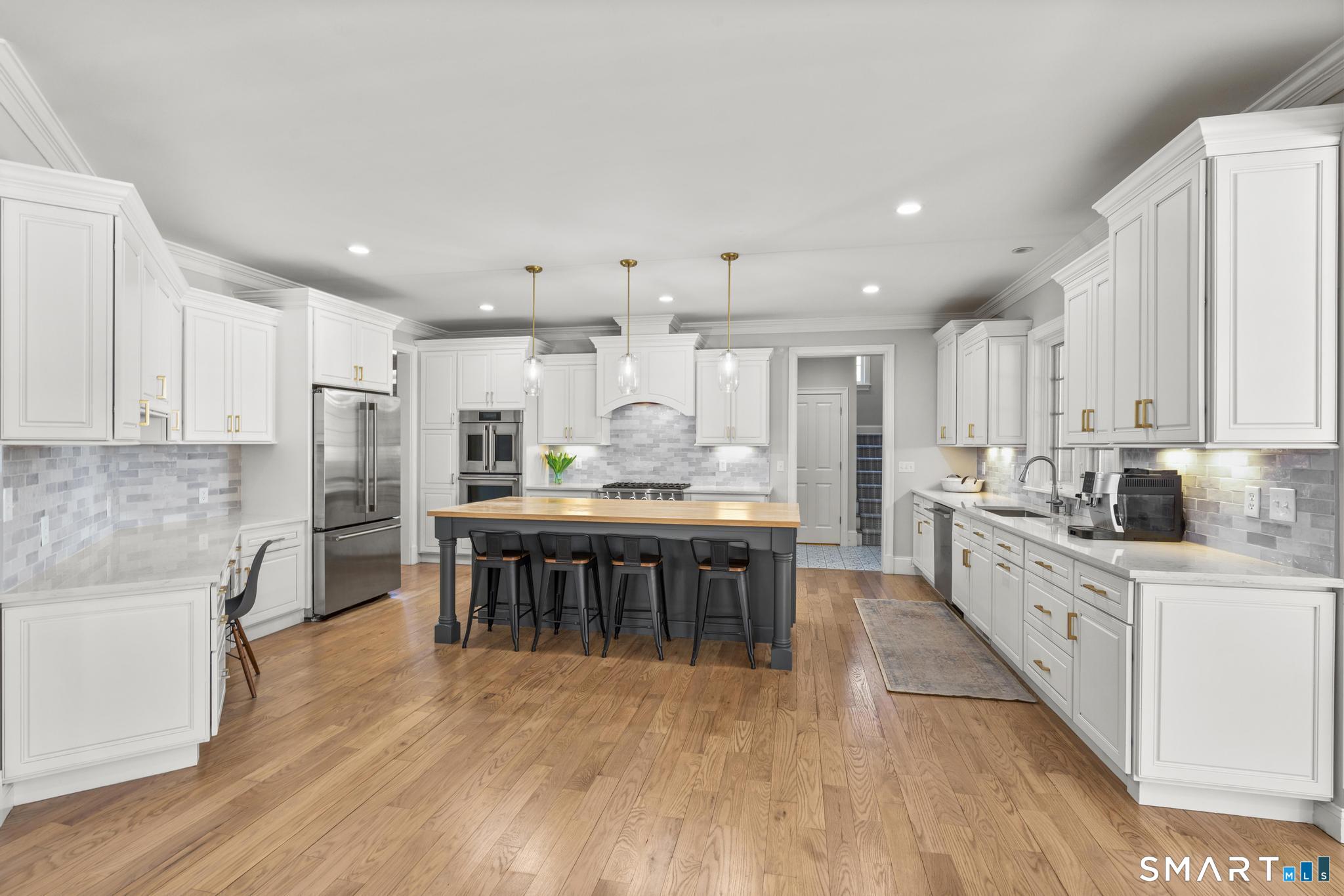 Homes for sale in Monroe, CT | 32 Blanket Meadow Rd, Monroe, CT 06468 | MLS# 24160074