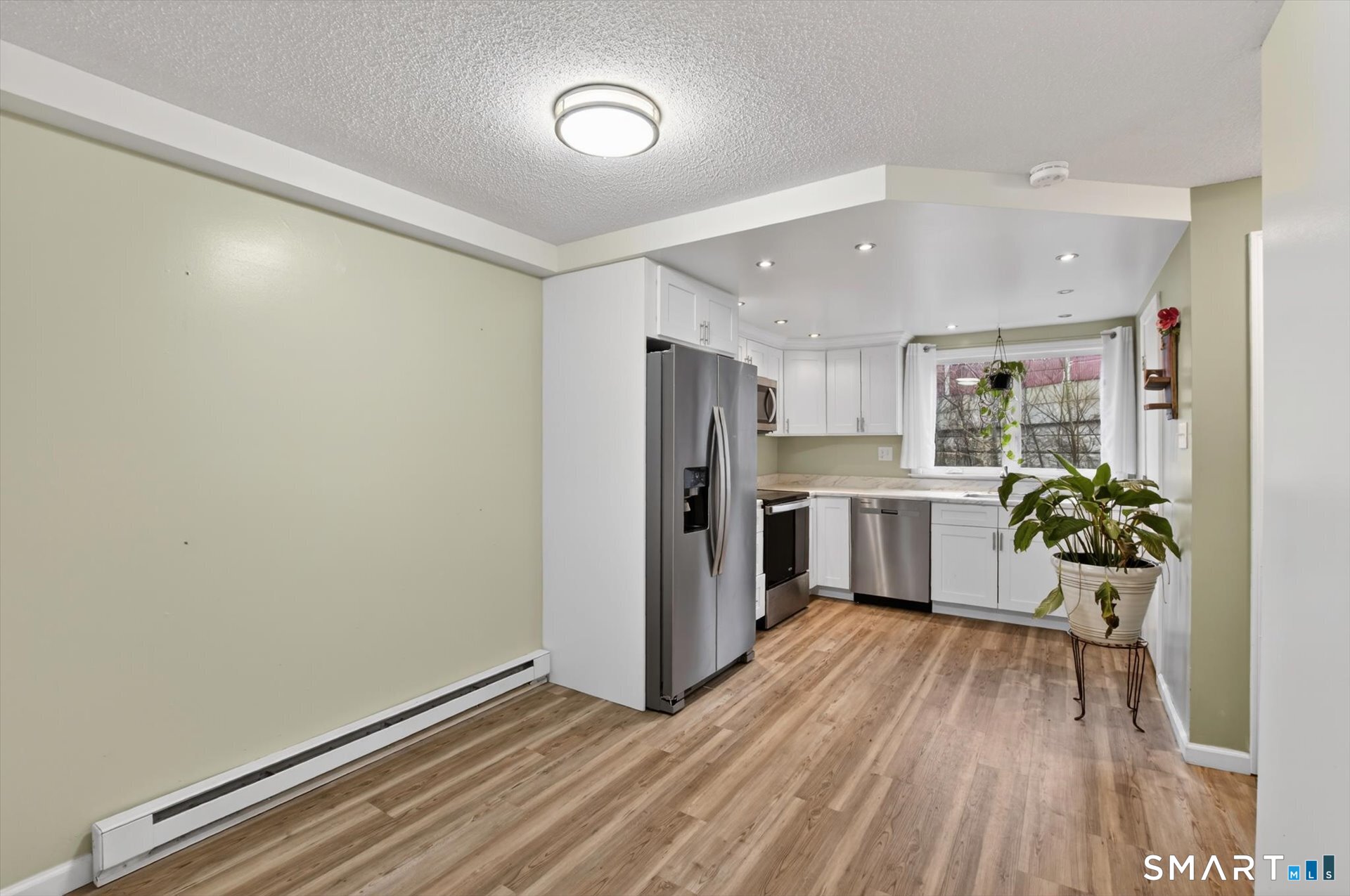 Homes for sale in New Britain, CT | 1235 East St #Apt C, New Britain, CT 06053 | MLS# 24159764