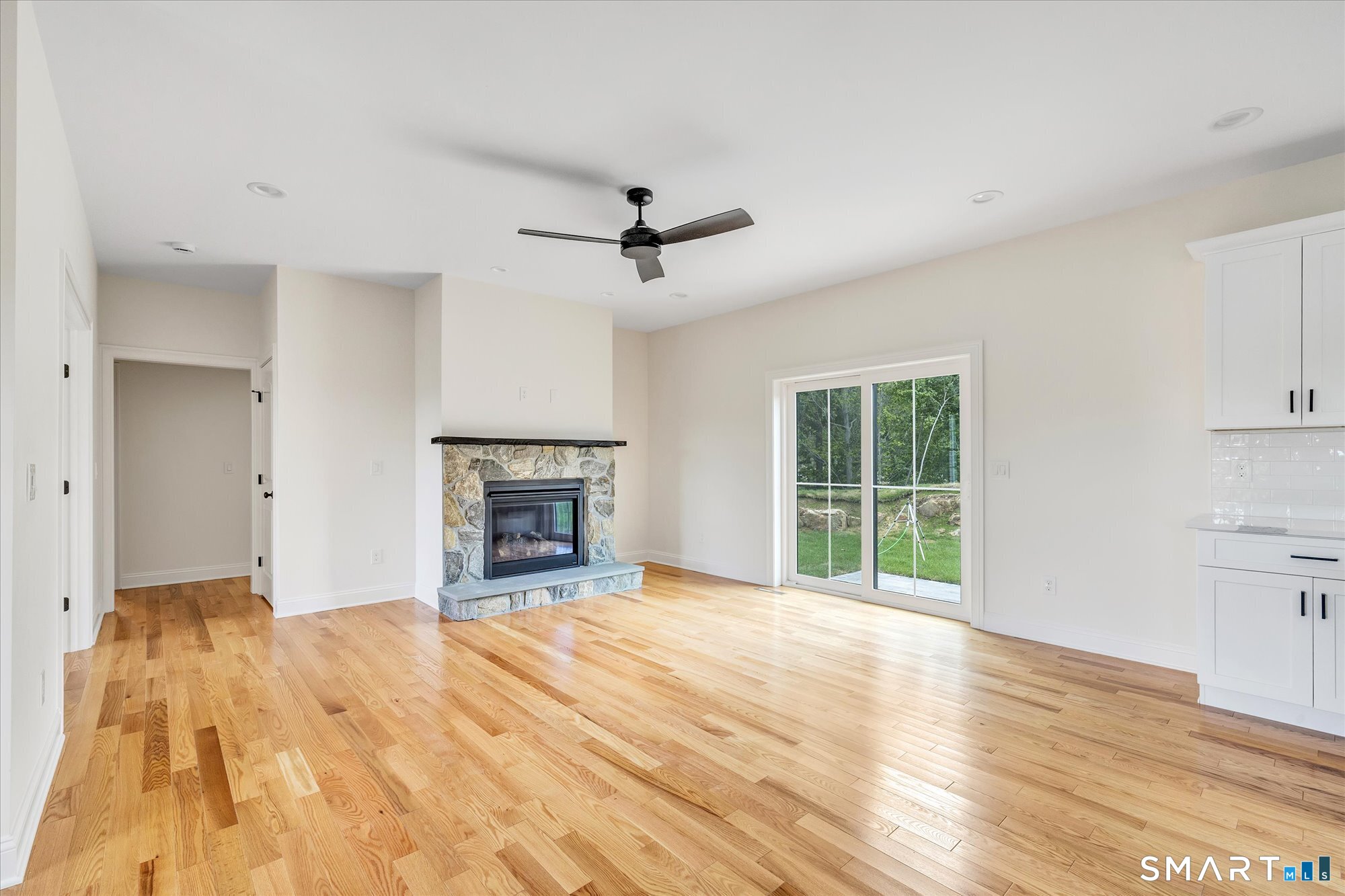 Homes for sale in Middlebury, CT | 20 Hunting Ridge Rd, Middlebury, CT 06762 | MLS# 24160275