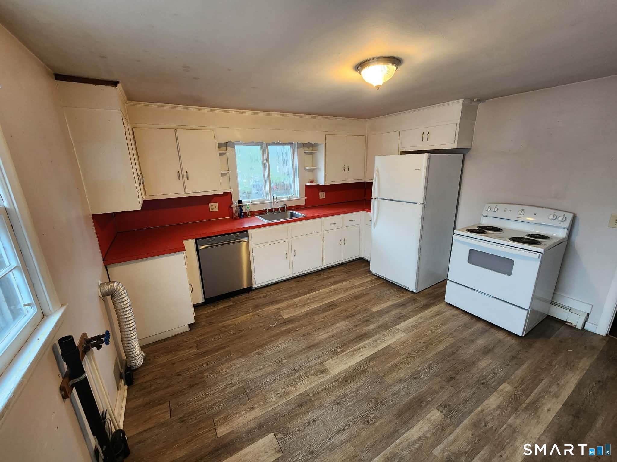 Homes for sale in Meriden, CT | 948 Old Colony Rd, Meriden, CT 06450 | MLS# 24158139