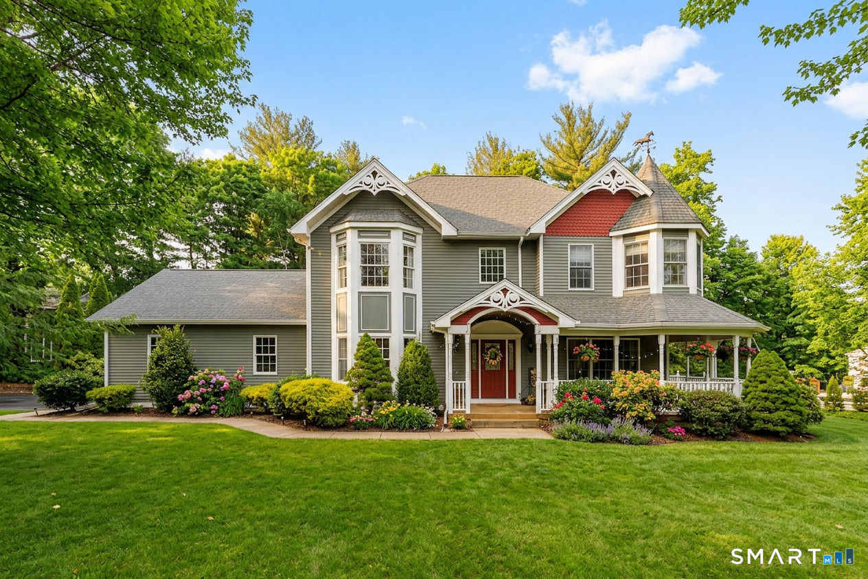 Homes for sale in Ellington, CT | 9 Brockway Rd, Ellington, CT 06029 | MLS# 24158389