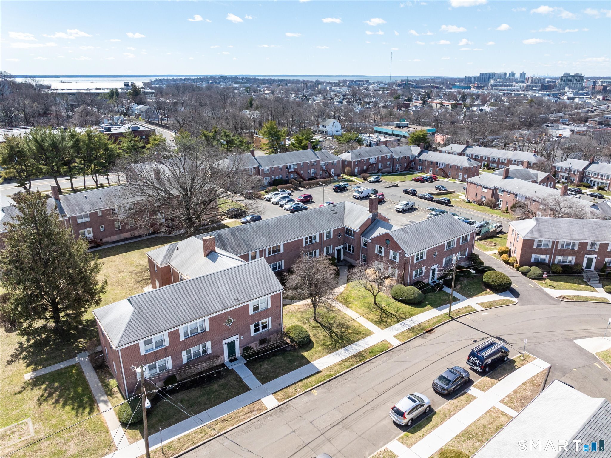 Homes for sale in Stamford, CT | 23 Standish Rd #APT 2, Stamford, CT 06902 | MLS# 24138772