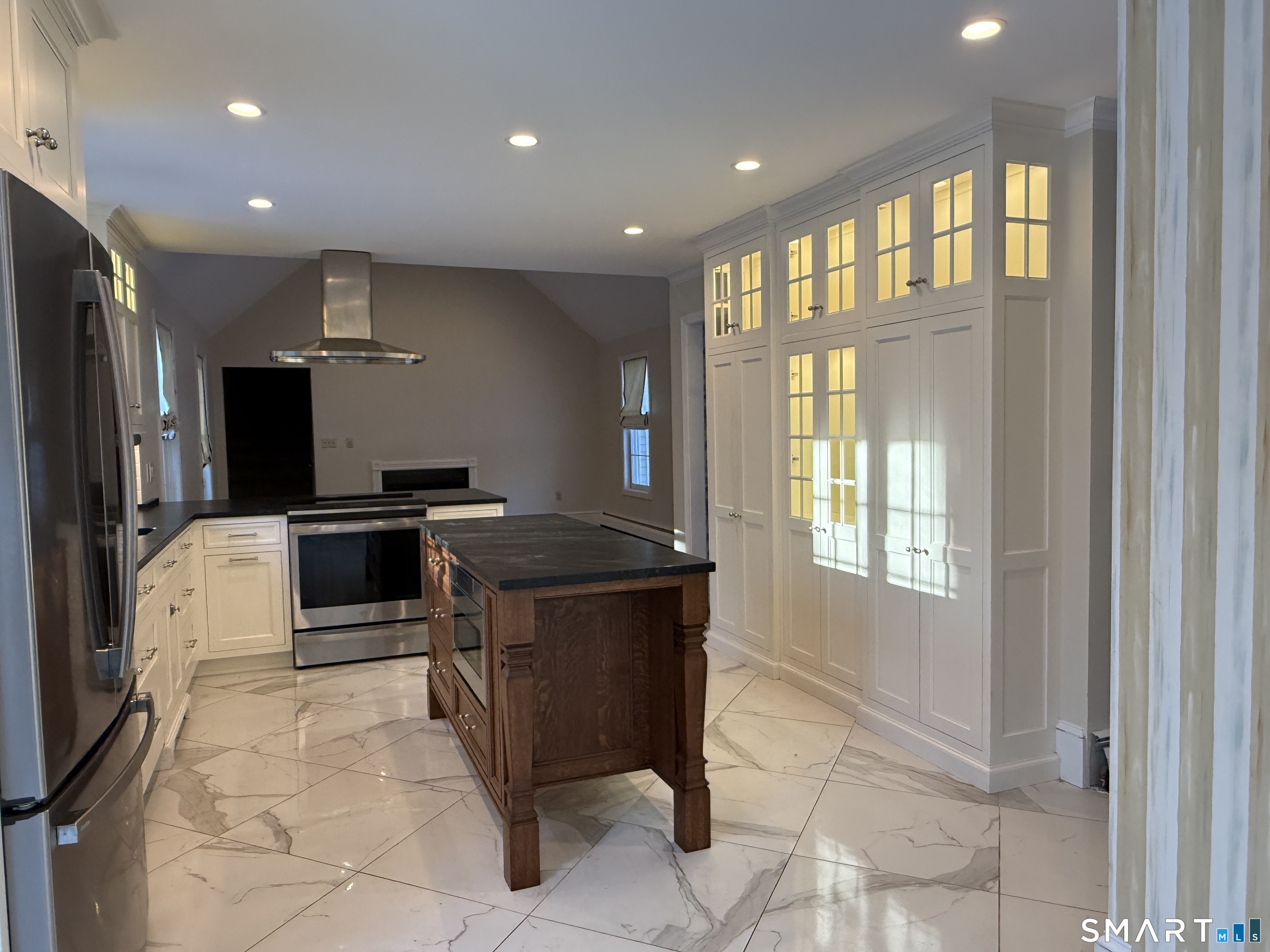 Homes for sale in East Haddam, CT | 10 Ridge Rd, East Haddam, CT 06423 | MLS# 24155913