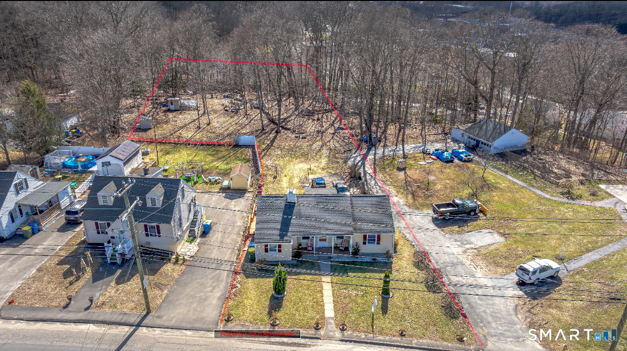 Homes for sale in Waterbury, CT | 136 Pearl Lake Rd, Waterbury, CT 06706 | MLS# 24152614