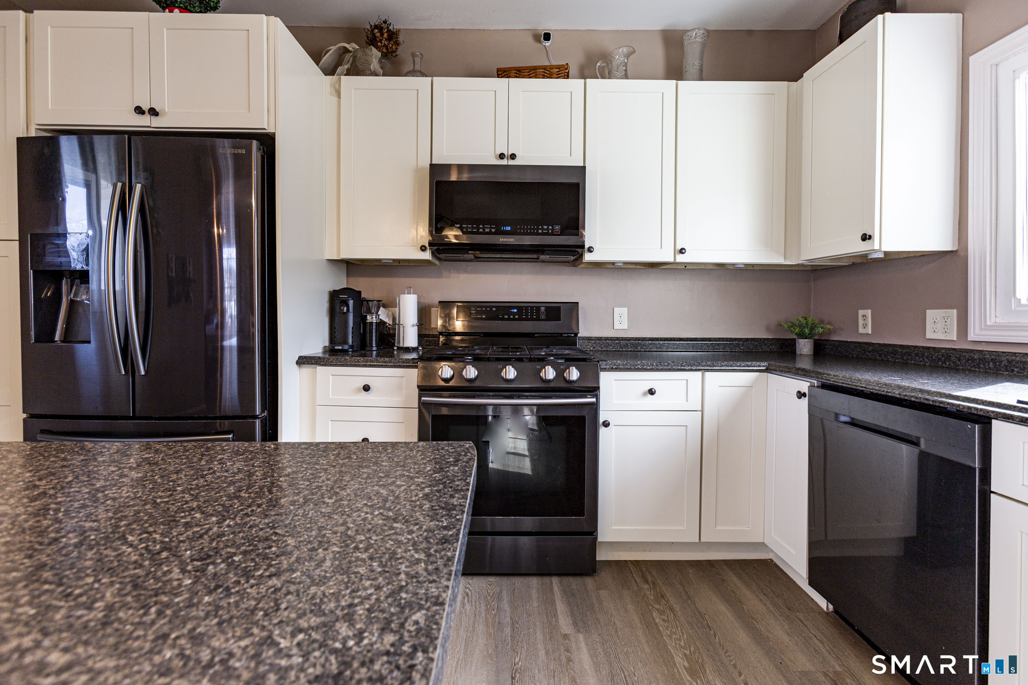 Homes for sale in Bristol, CT | 174 Hull St, Bristol, CT 06010 | MLS# 24160484