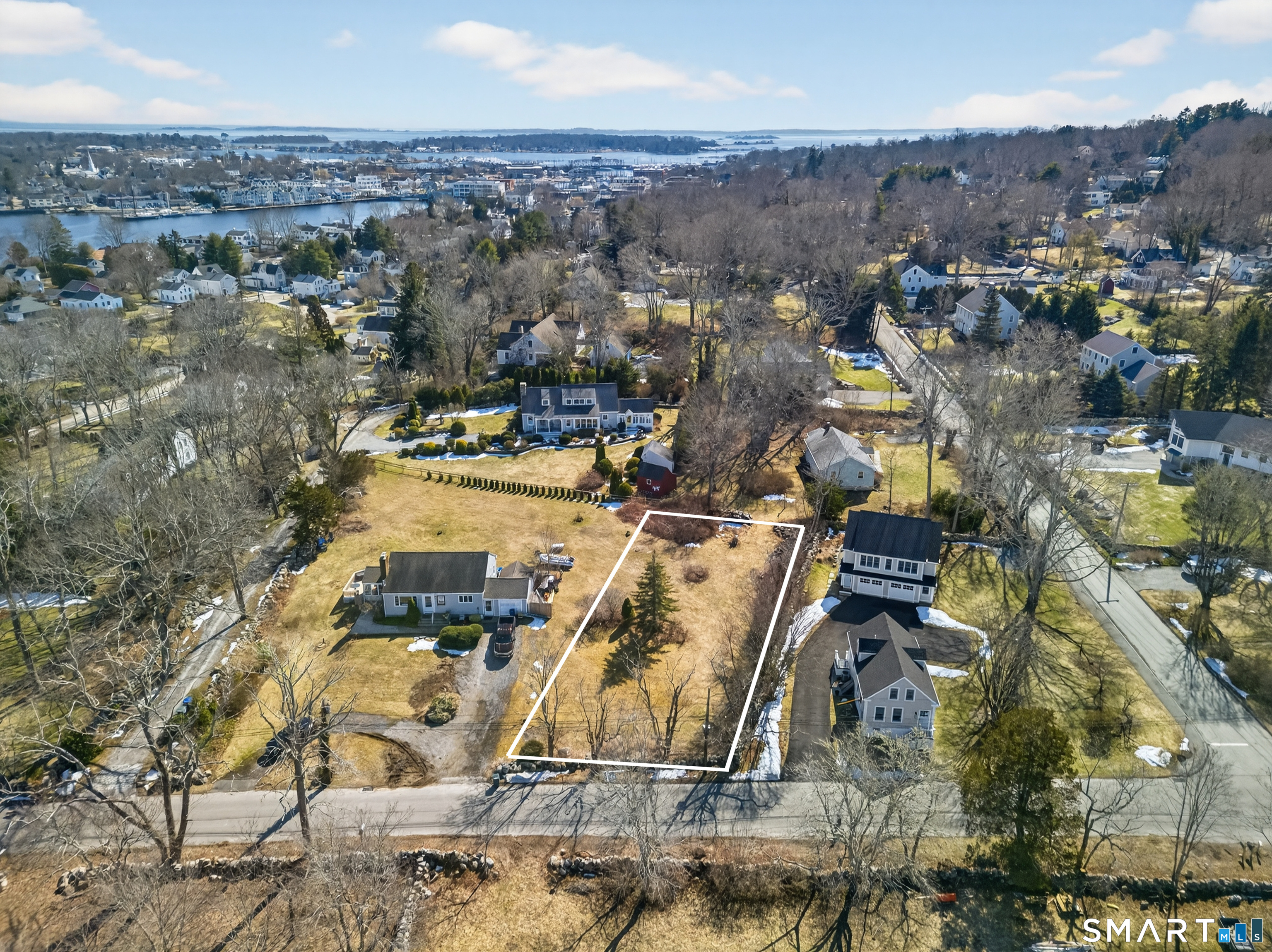 Homes for sale in Groton, CT | 69 Starr St, Groton, CT 06355 | MLS# 24156504