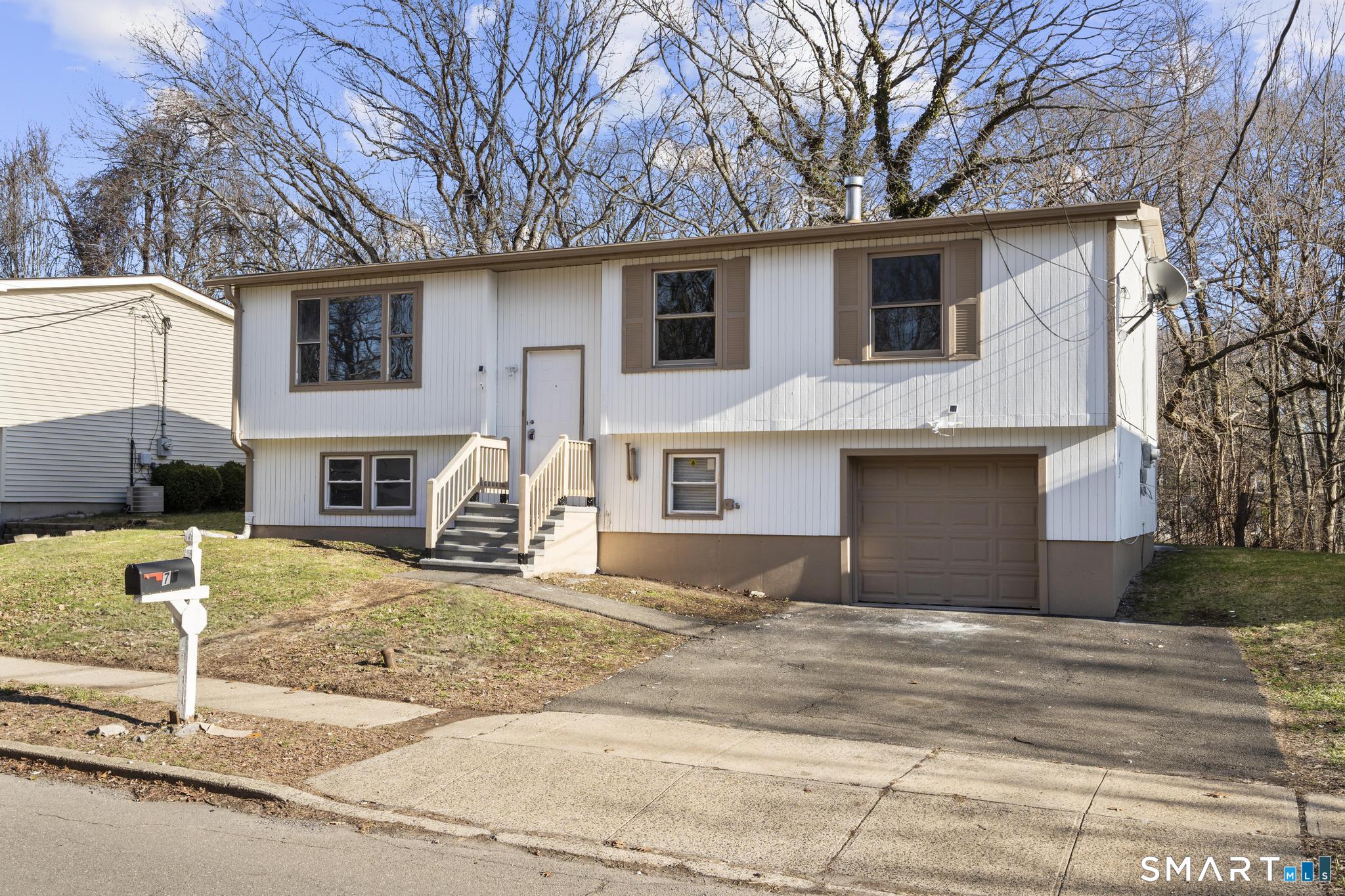 Homes for sale in West Haven, CT | 70 Coleman St, West Haven, CT 06516 | MLS# 24150882