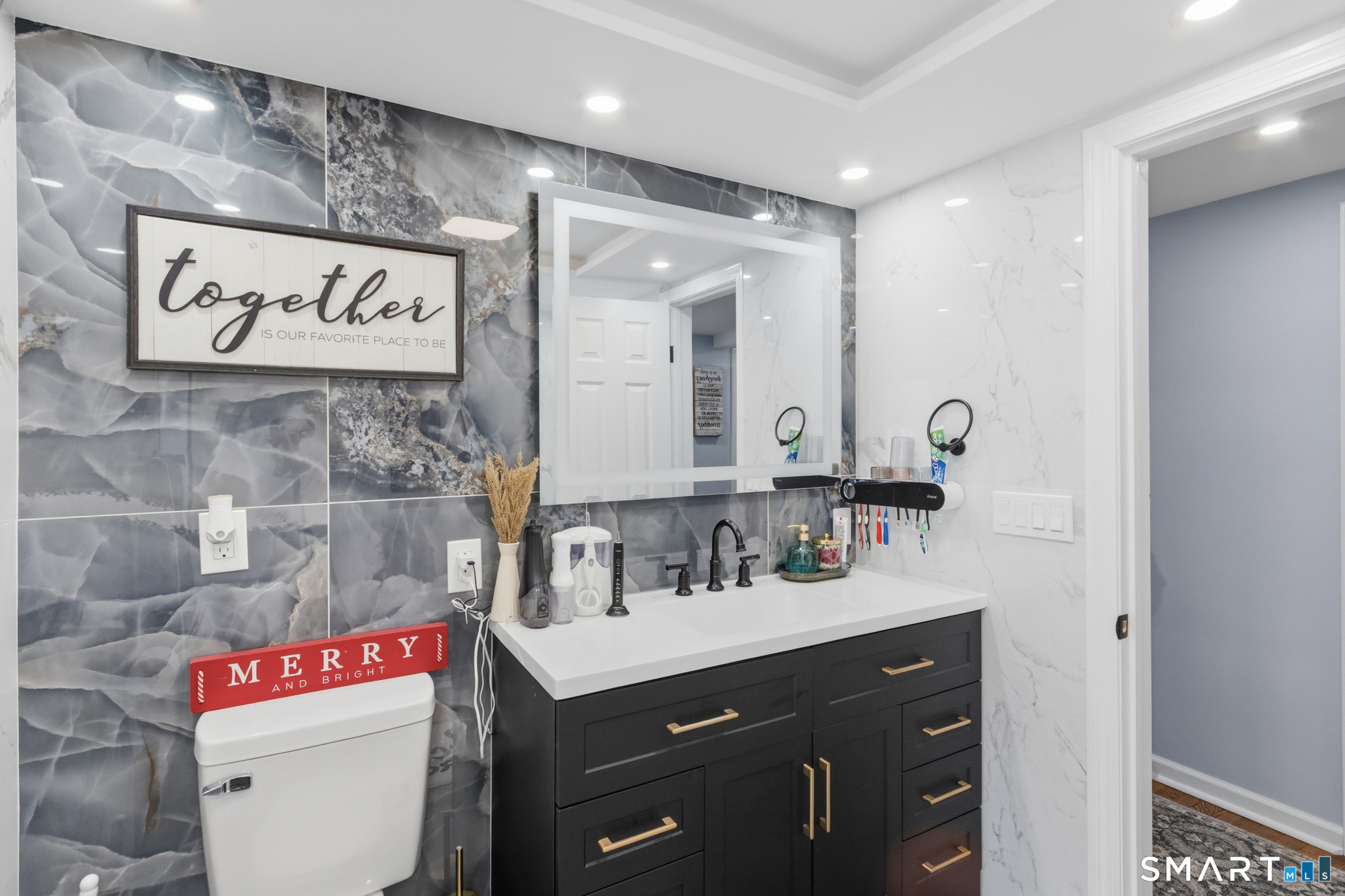 589 Racebrook, Orange, 06477, 5 Bedrooms Bedrooms, 0 ,2 BathroomsBathrooms,Single Family For Sale,For Sale,Racebrook,0,24160492