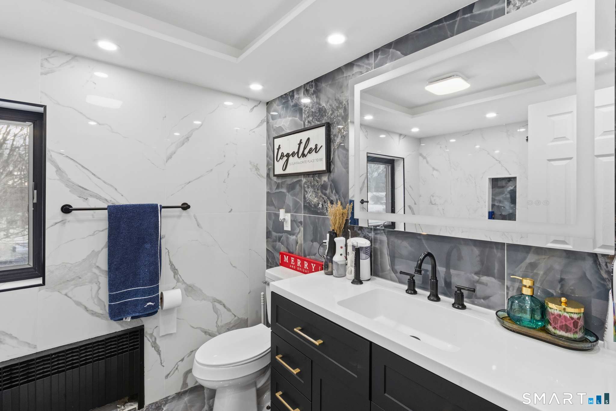 589 Racebrook, Orange, 06477, 5 Bedrooms Bedrooms, 0 ,2 BathroomsBathrooms,Single Family For Sale,For Sale,Racebrook,0,24160492