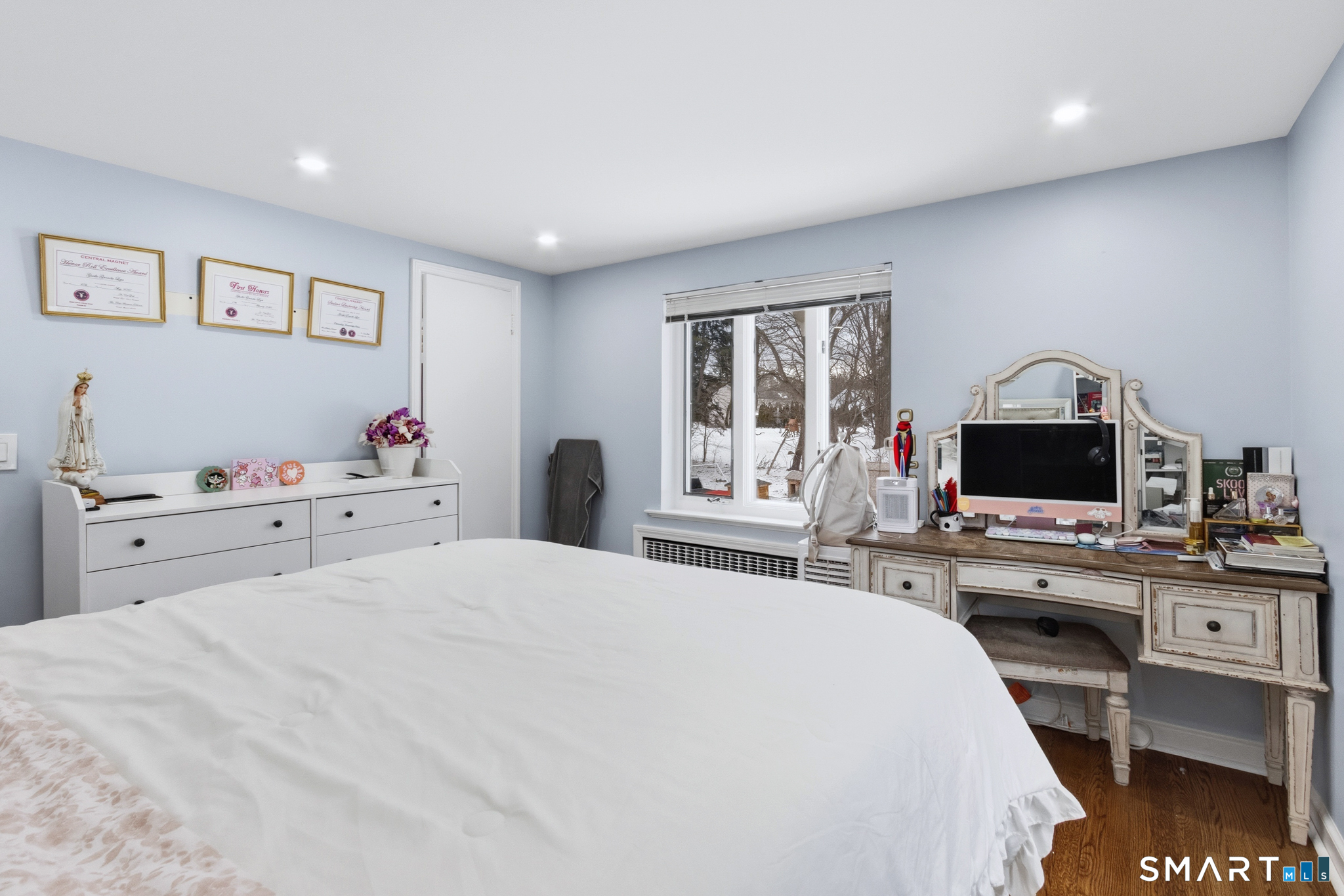 589 Racebrook, Orange, 06477, 5 Bedrooms Bedrooms, 0 ,2 BathroomsBathrooms,Single Family For Sale,For Sale,Racebrook,0,24160492