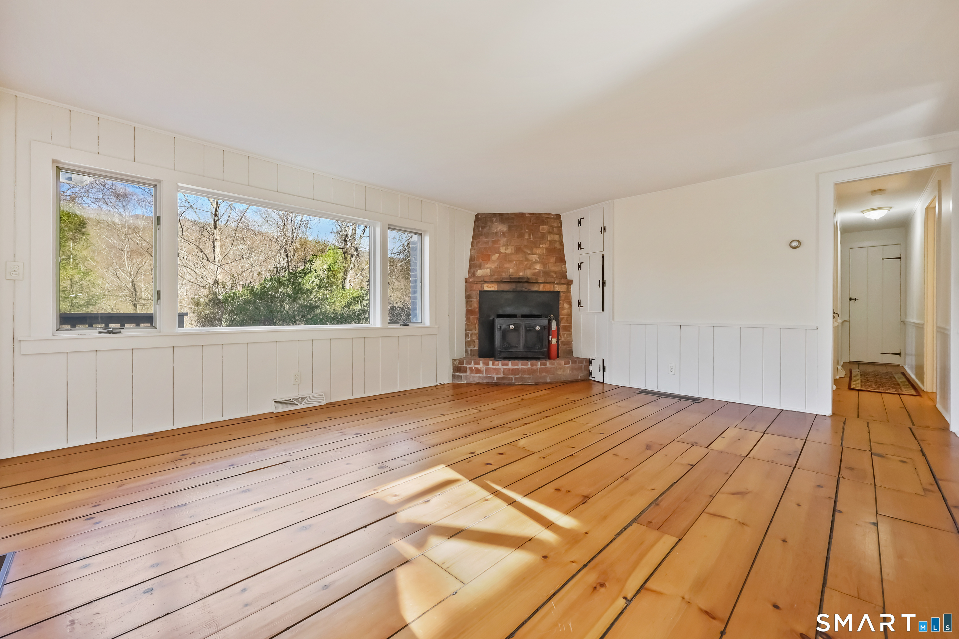 Homes for sale in New Fairfield, CT | (Undisclosed), New Fairfield, CT 06812 | MLS# 24160508