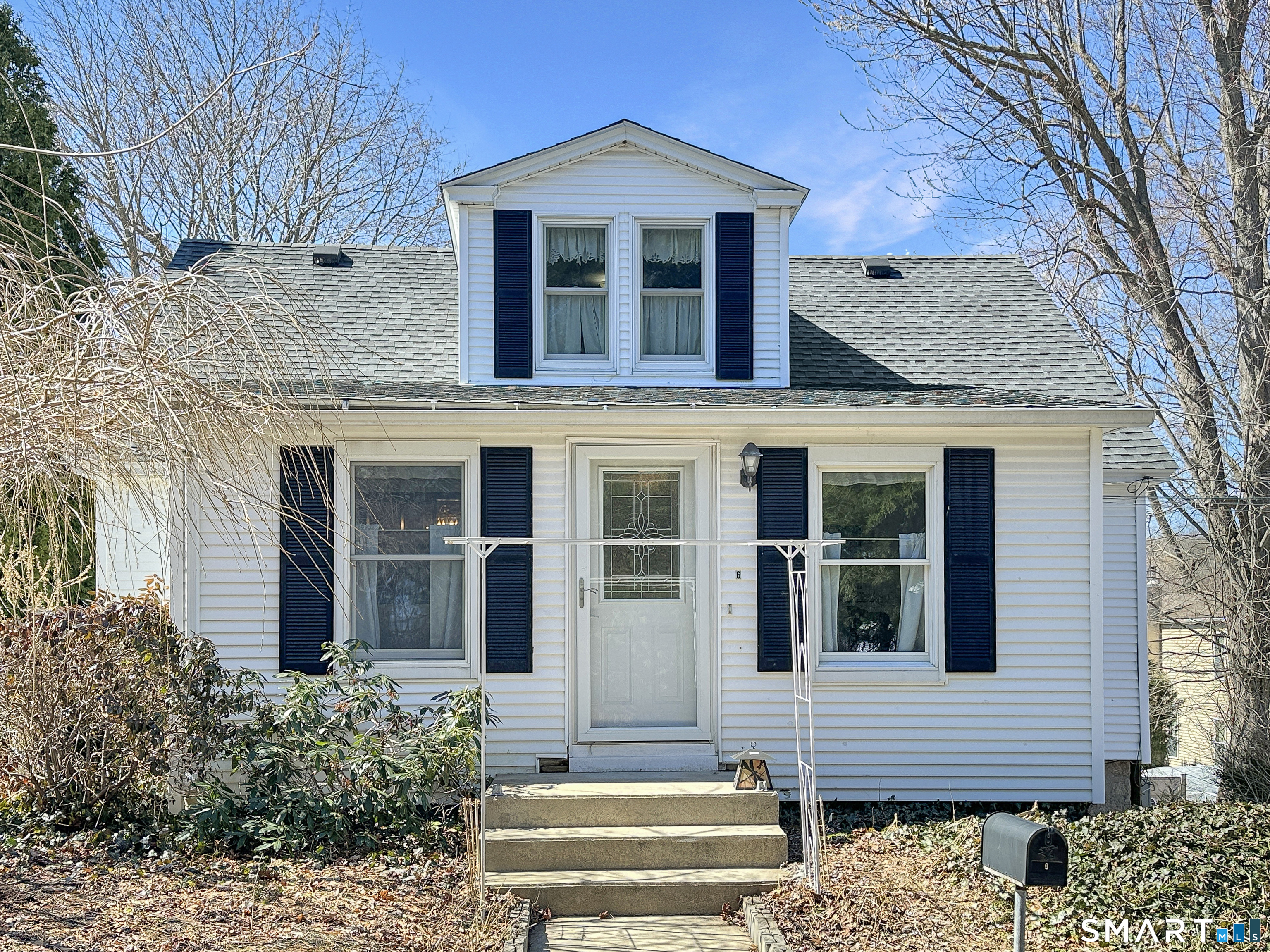 Homes for sale in Waterford, CT | 6 John Ave, Waterford, CT 06375 | MLS# 24160446