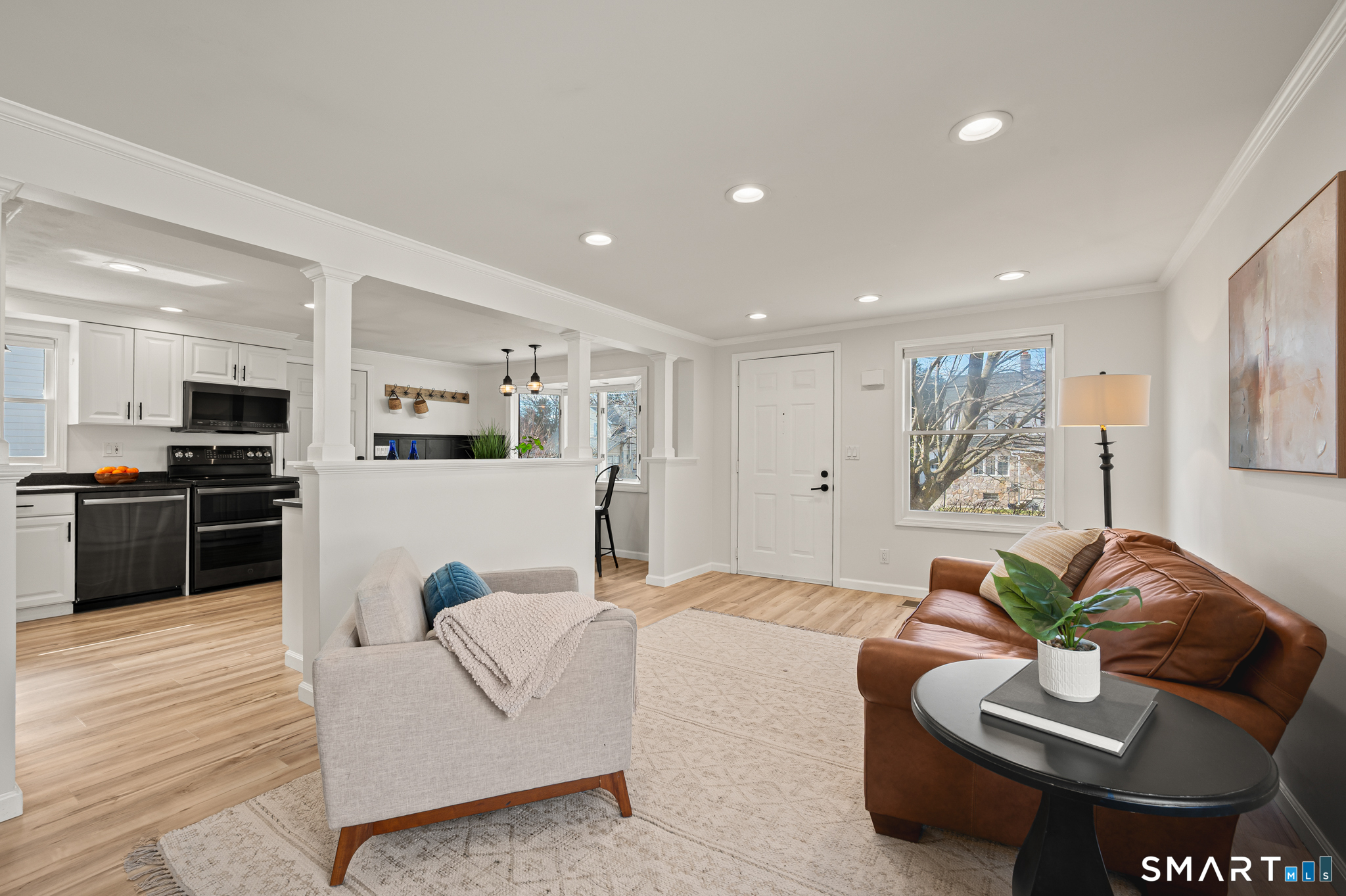 Homes for sale in Glastonbury, CT | 20 Pearl St, Glastonbury, CT 06033 | MLS# 24145800