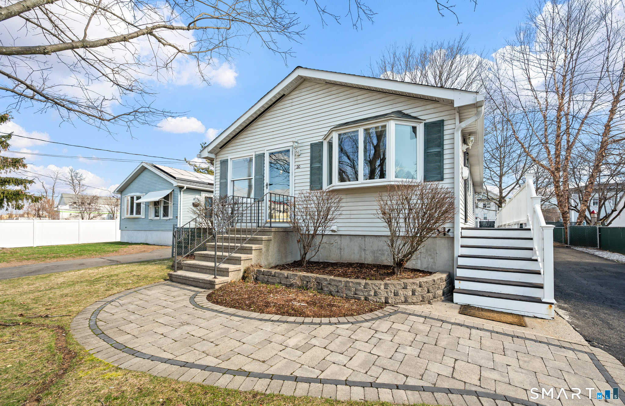 Homes for sale in Glastonbury, CT | 20 Pearl St, Glastonbury, CT 06033 | MLS# 24145800