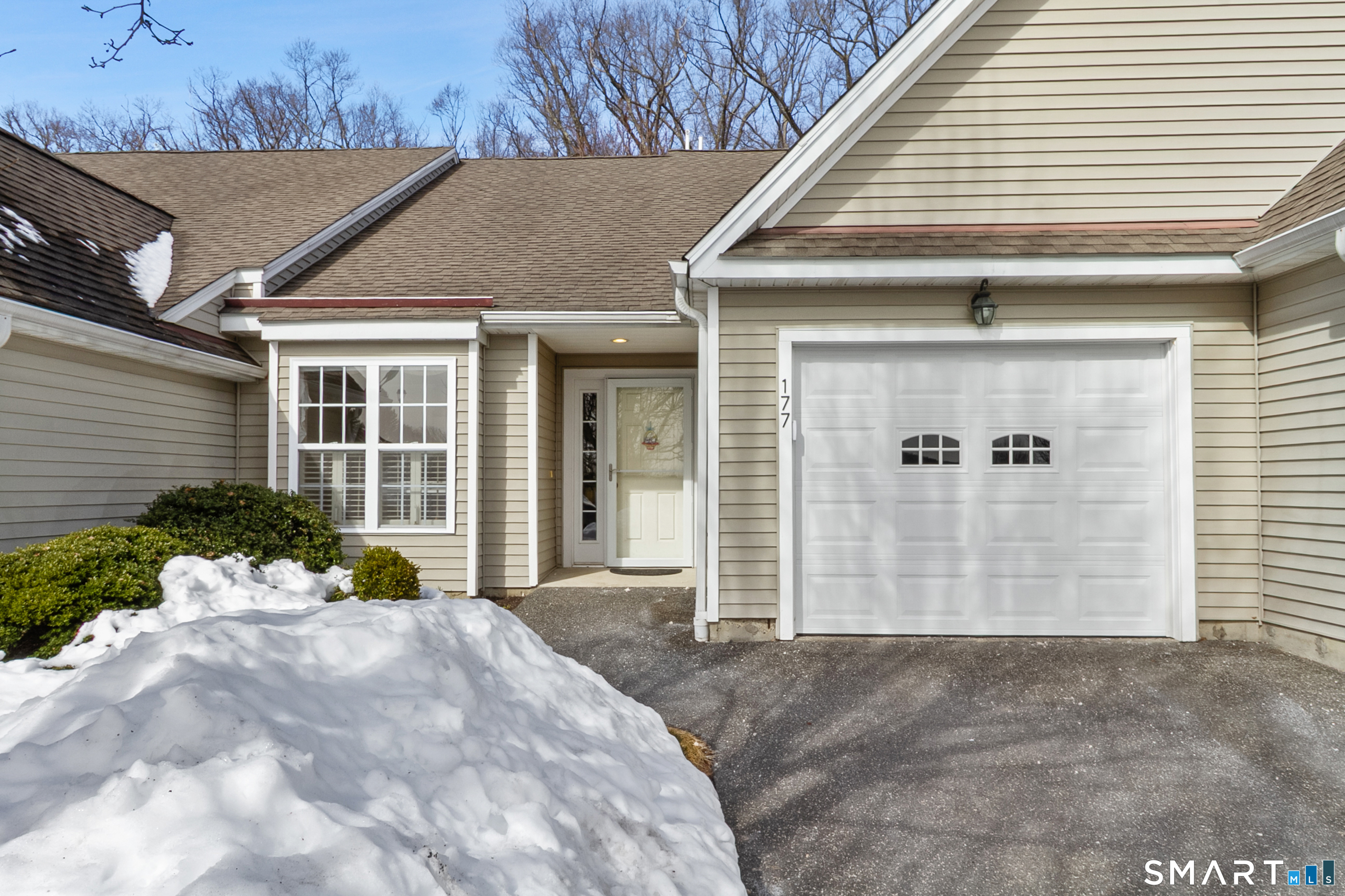 Homes for sale in Newtown, CT | 177 Julia Ct #177, Newtown, CT 06482 | MLS# 24160568