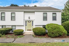 Homes for sale in New Milford, CT | 131 Aspetuck Vlg #131, New Milford, CT 06776 | MLS# 24160614