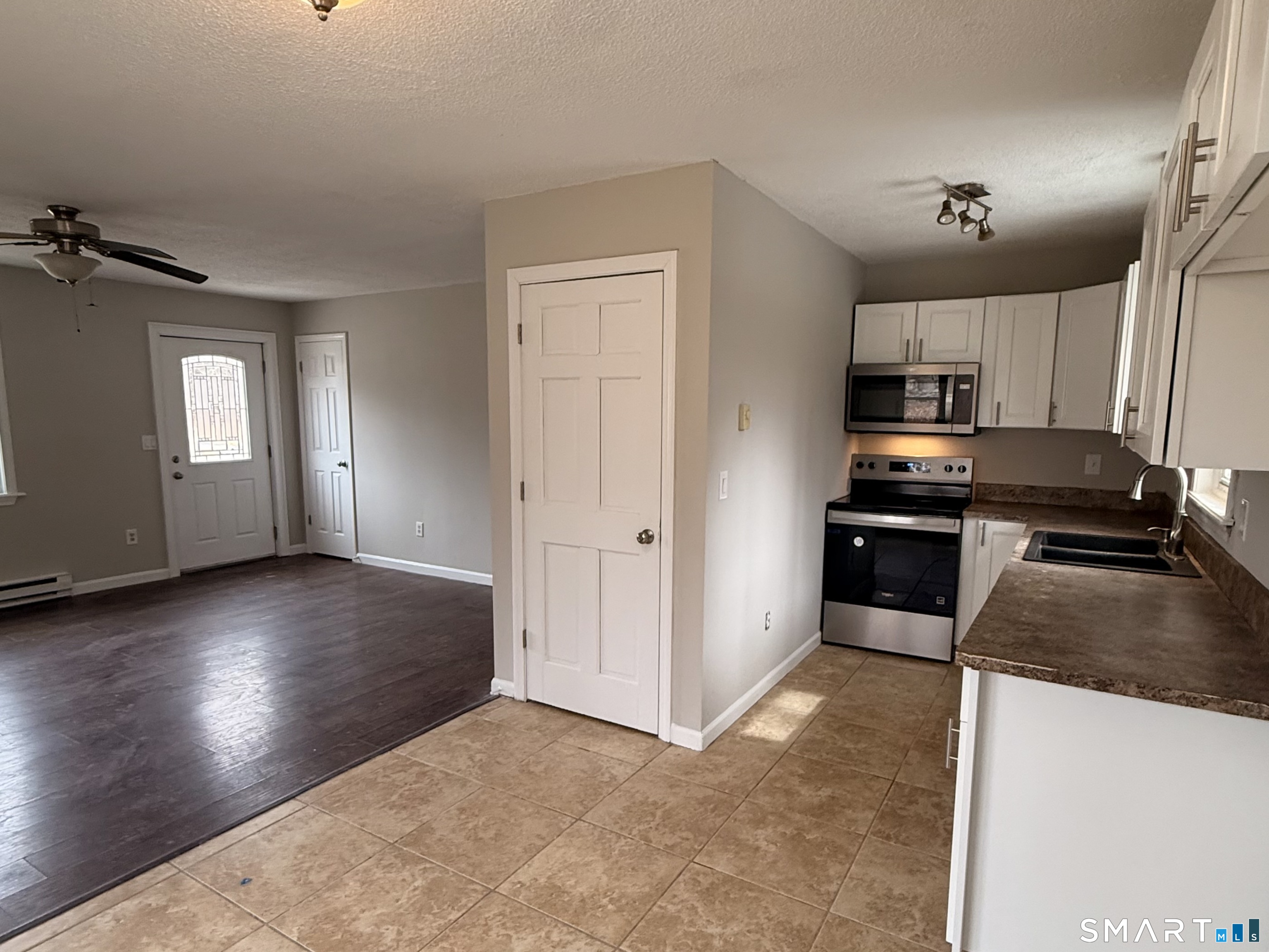 Homes for sale in Plainfield, CT | 75 Academy Hill Rd, Plainfield, CT 06374 | MLS# 24160208