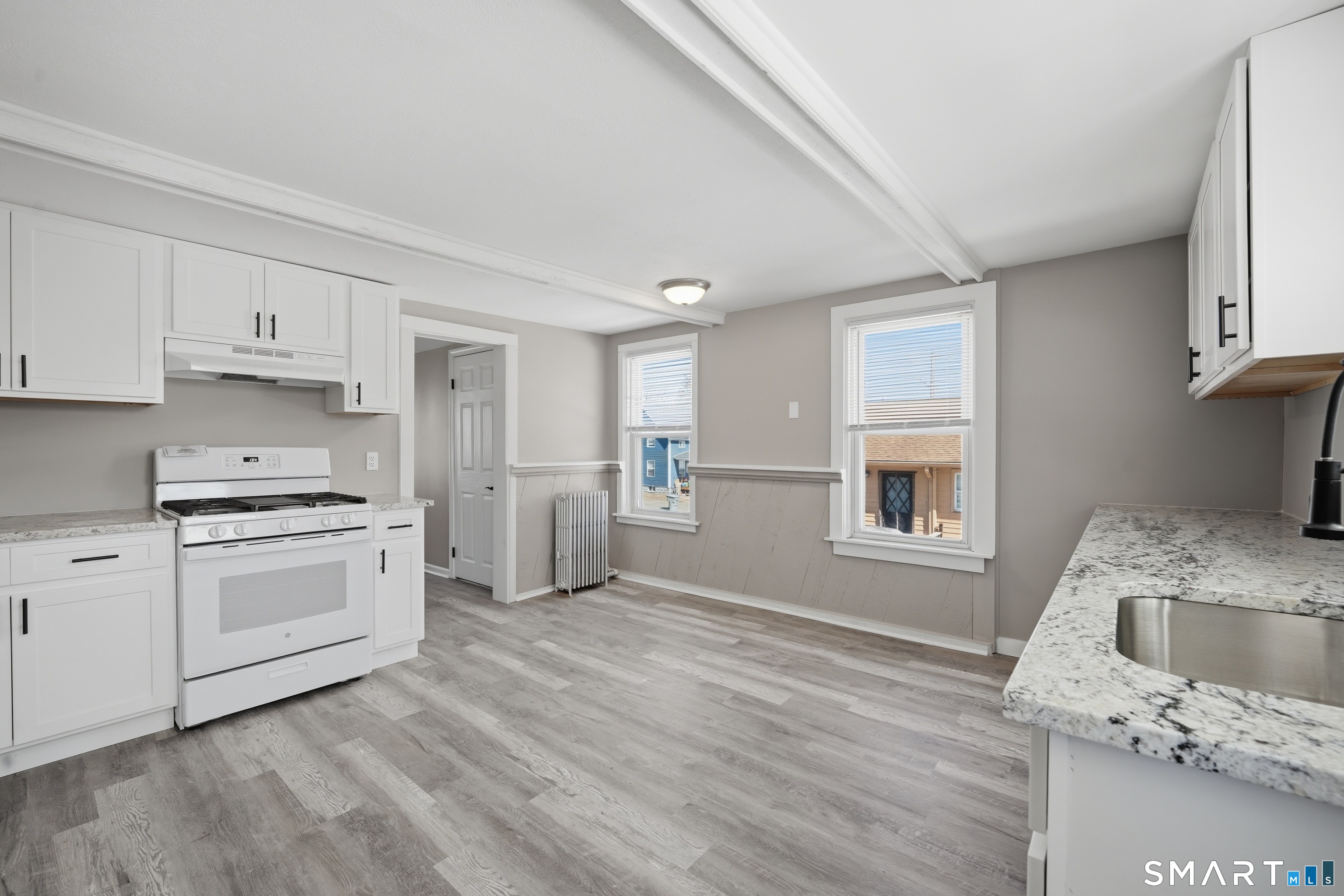 Homes for sale in Enfield, CT | 55 Highland Park, Enfield, CT 06082 | MLS# 24160644