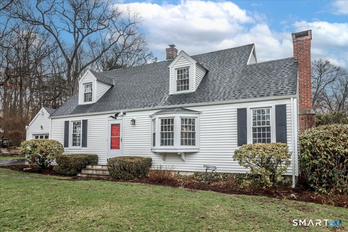 Homes for sale in Norwalk, CT | 28 Overbrook Rd, Norwalk, CT 06851 | MLS# 24154010