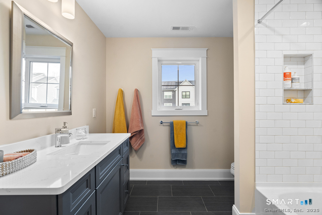 31 Soderman, Cheshire, 06410, 3 Bedrooms Bedrooms, 0 ,3 BathroomsBathrooms,Condo/co-op For Sale,For Sale,Soderman,0,24160690