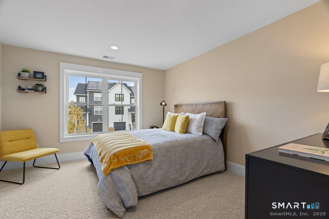 31 Soderman, Cheshire, 06410, 3 Bedrooms Bedrooms, 0 ,3 BathroomsBathrooms,Condo/co-op For Sale,For Sale,Soderman,0,24160690