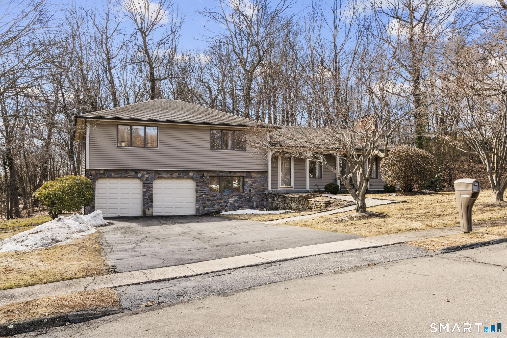 Homes for sale in Bristol, CT | 30 Cove Rd, Bristol, CT 06010 | MLS# 24159934