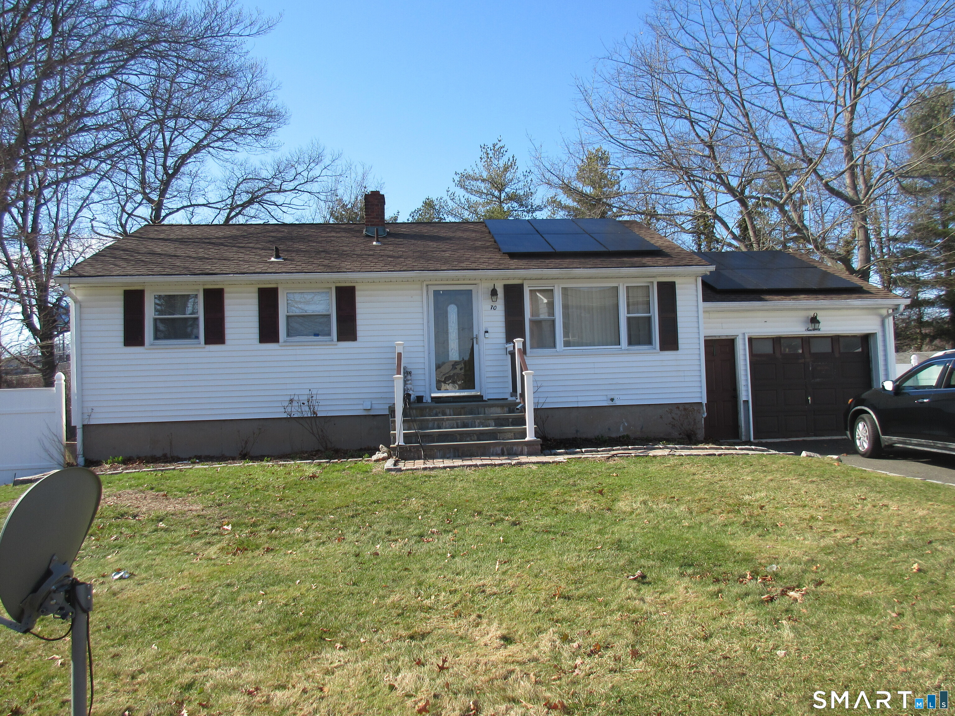 Homes for sale in West Haven, CT | 70 Edward St, West Haven, CT 06516 | MLS# 24159493