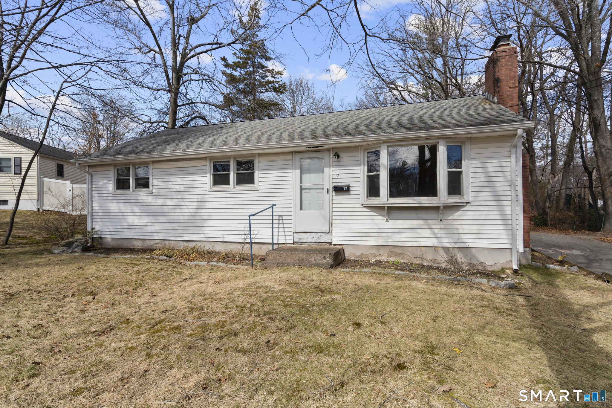 Homes for sale in Enfield, CT | 17 Dune Rd, Enfield, CT 06082 | MLS# 24149584