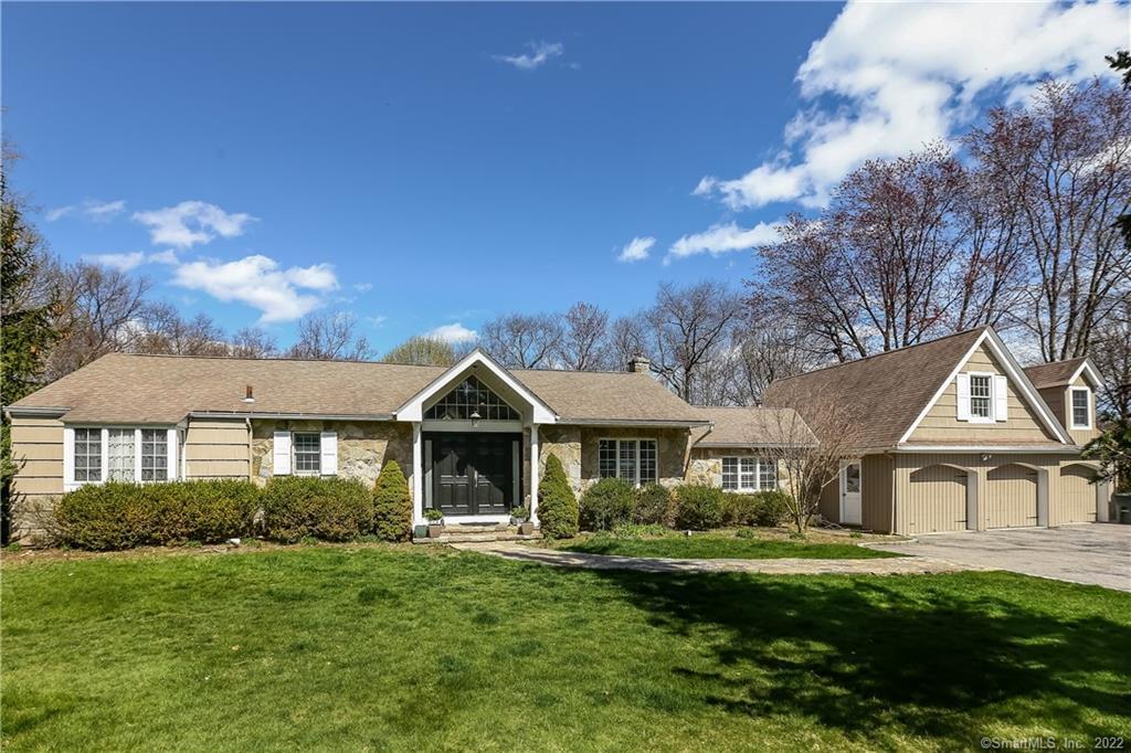 15 Bowman Drive, Greenwich, Connecticut photo 1