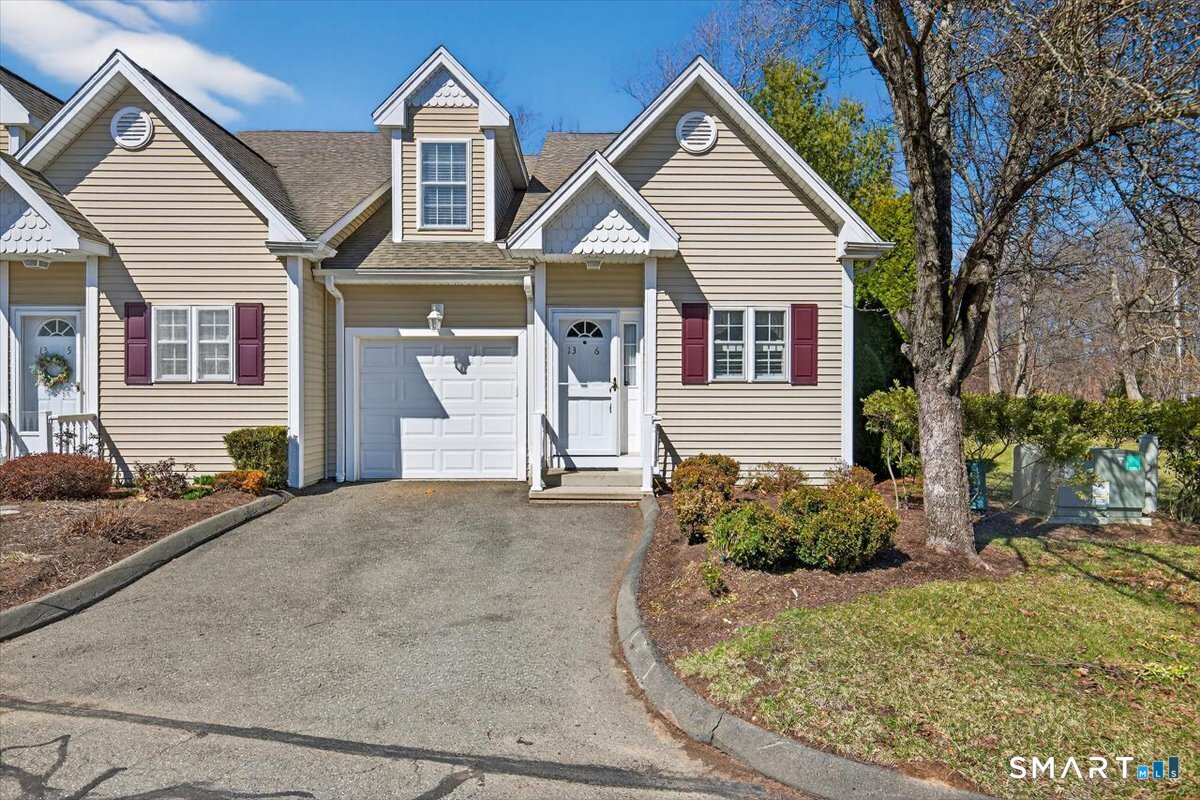 Homes for sale in North Haven, CT | 500 Elm St #13-6, North Haven, CT 06473 | MLS# 24160064