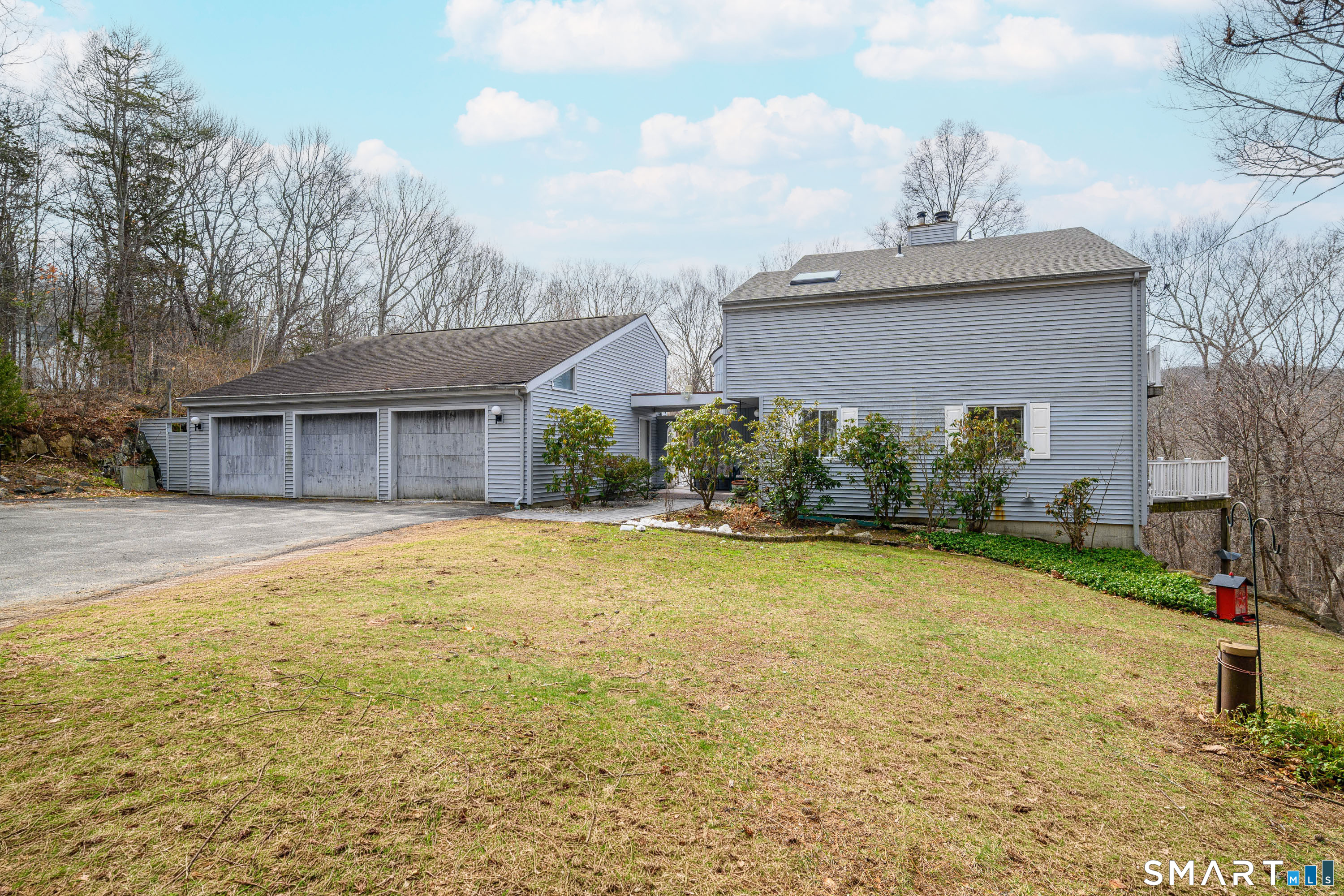 Homes for sale in Sherman, CT | 11 Chestnut Hill Rd, Sherman, CT 06784 | MLS# 24158204