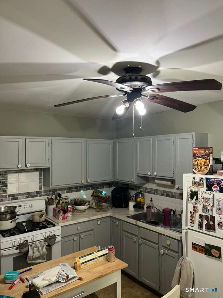 Homes for sale in Derby, CT | 124 Smith St, Derby, CT 06418 | MLS# 24156167